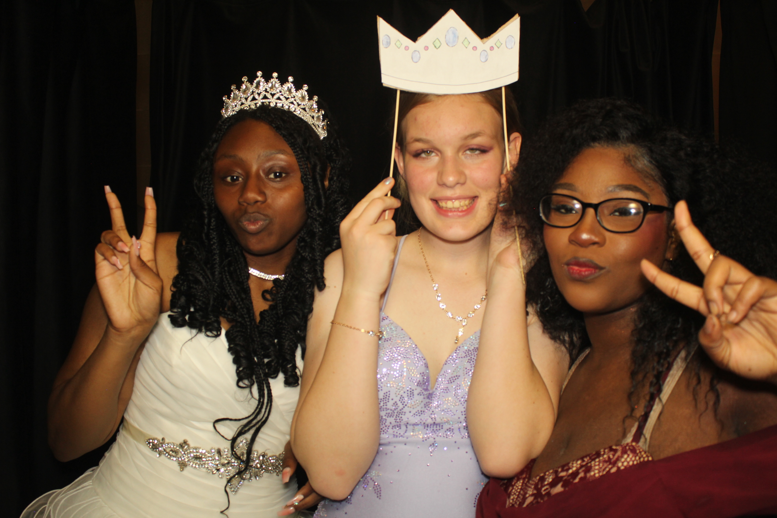 Aiken High School Prom | View more photos from the event at gallery.photoboothcincy.com/u/PhotoBoothCincy/Aiken-High-School-Prom-0