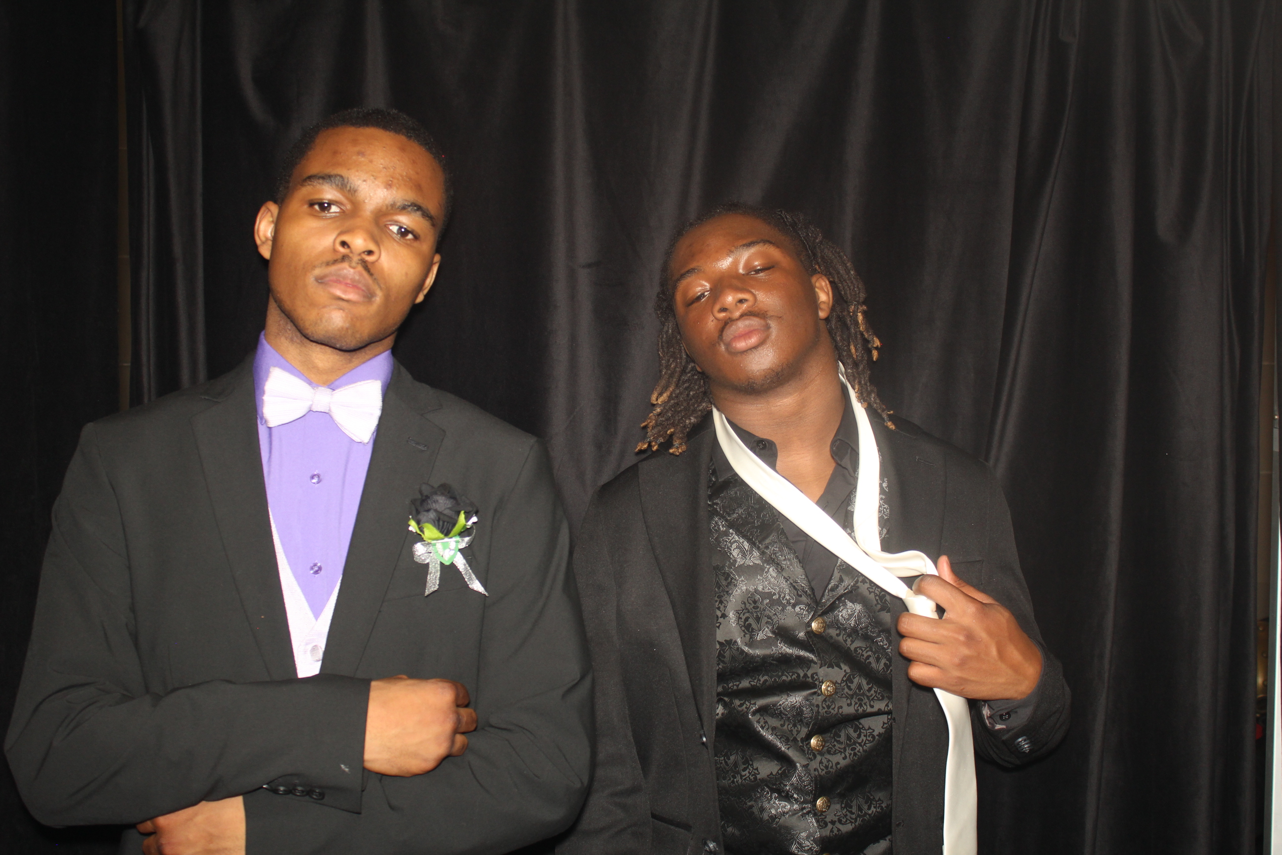 Aiken High School Prom | View more photos from the event at gallery.photoboothcincy.com/u/PhotoBoothCincy/Aiken-High-School-Prom-0