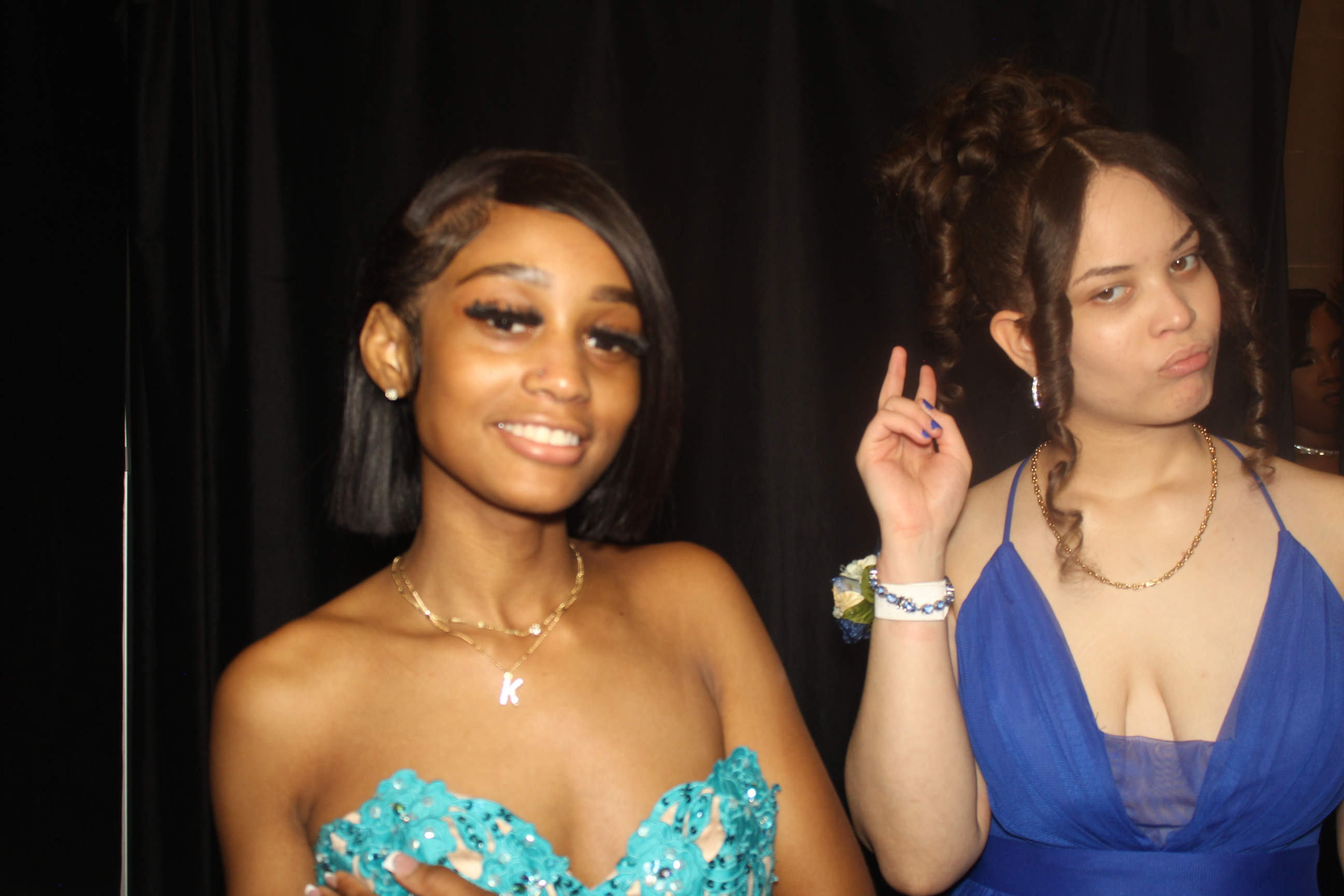 Aiken High School Prom | View more photos from the event at gallery.photoboothcincy.com/u/PhotoBoothCincy/Aiken-High-School-Prom-0