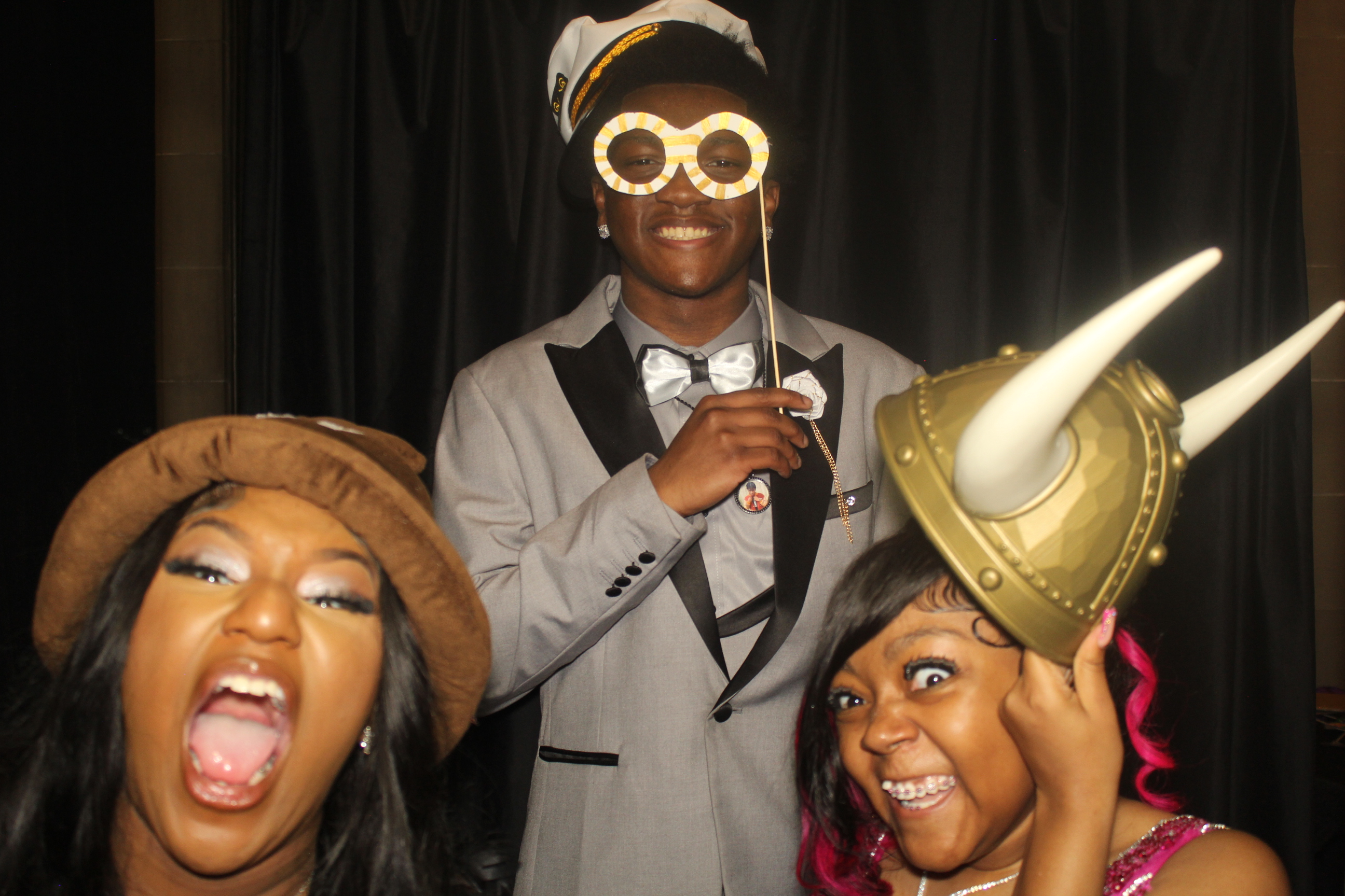 Aiken High School Prom | View more photos from the event at gallery.photoboothcincy.com/u/PhotoBoothCincy/Aiken-High-School-Prom-0