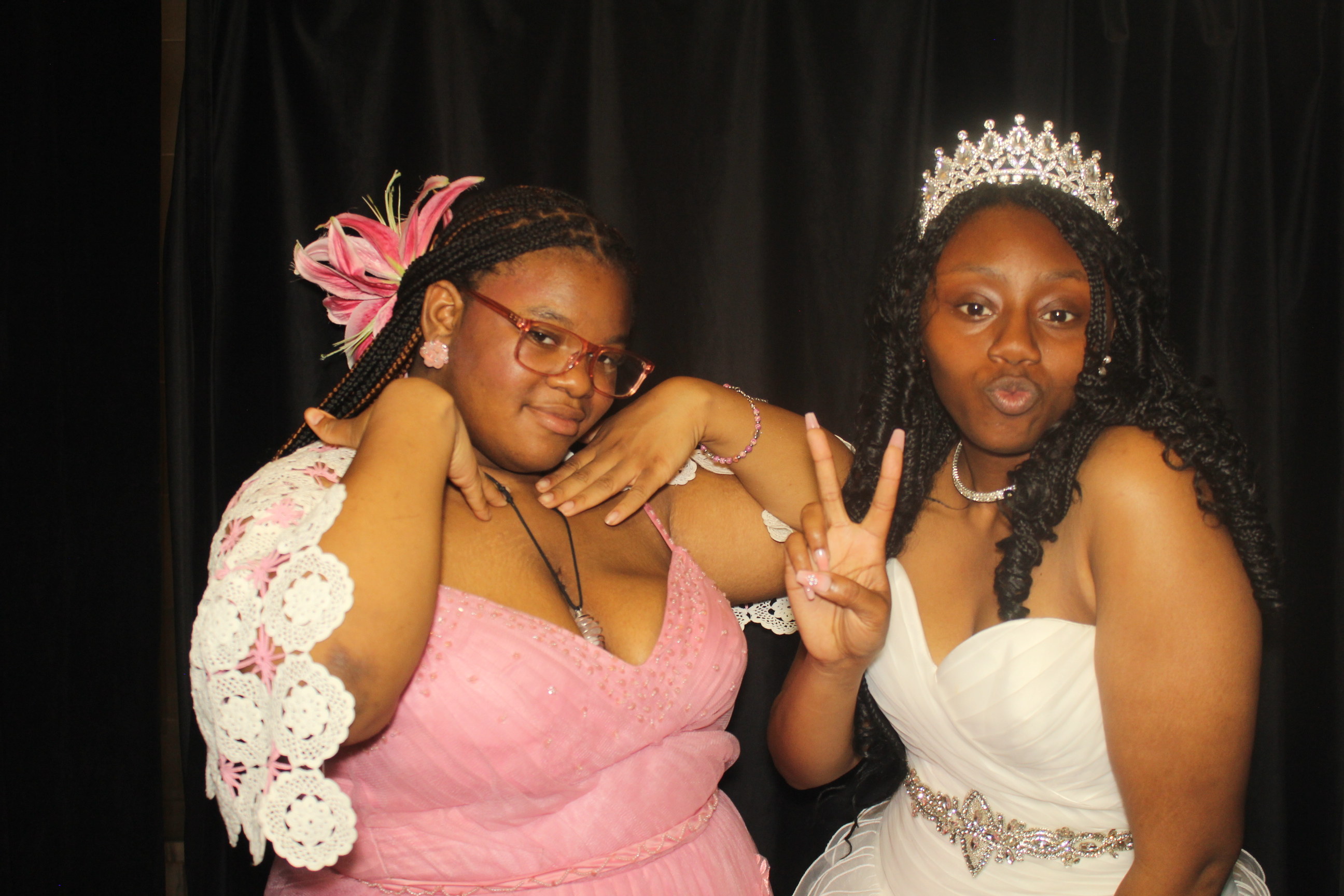 Aiken High School Prom | View more photos from the event at gallery.photoboothcincy.com/u/PhotoBoothCincy/Aiken-High-School-Prom-0