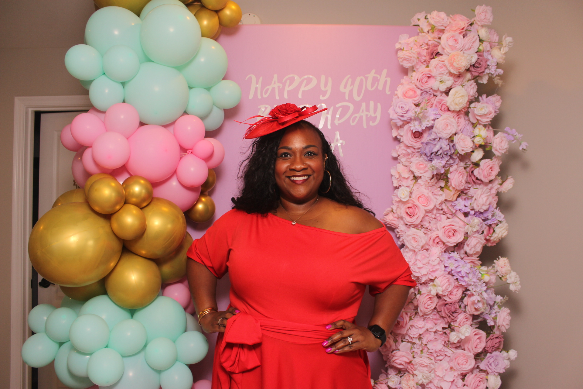 Akua's Run for the Roses 40th Birthday | View more photos from the event at gallery.photoboothcincy.com/u/PhotoBoothCincy/Akuas-Run-for-the-Roses-40th-Birthday