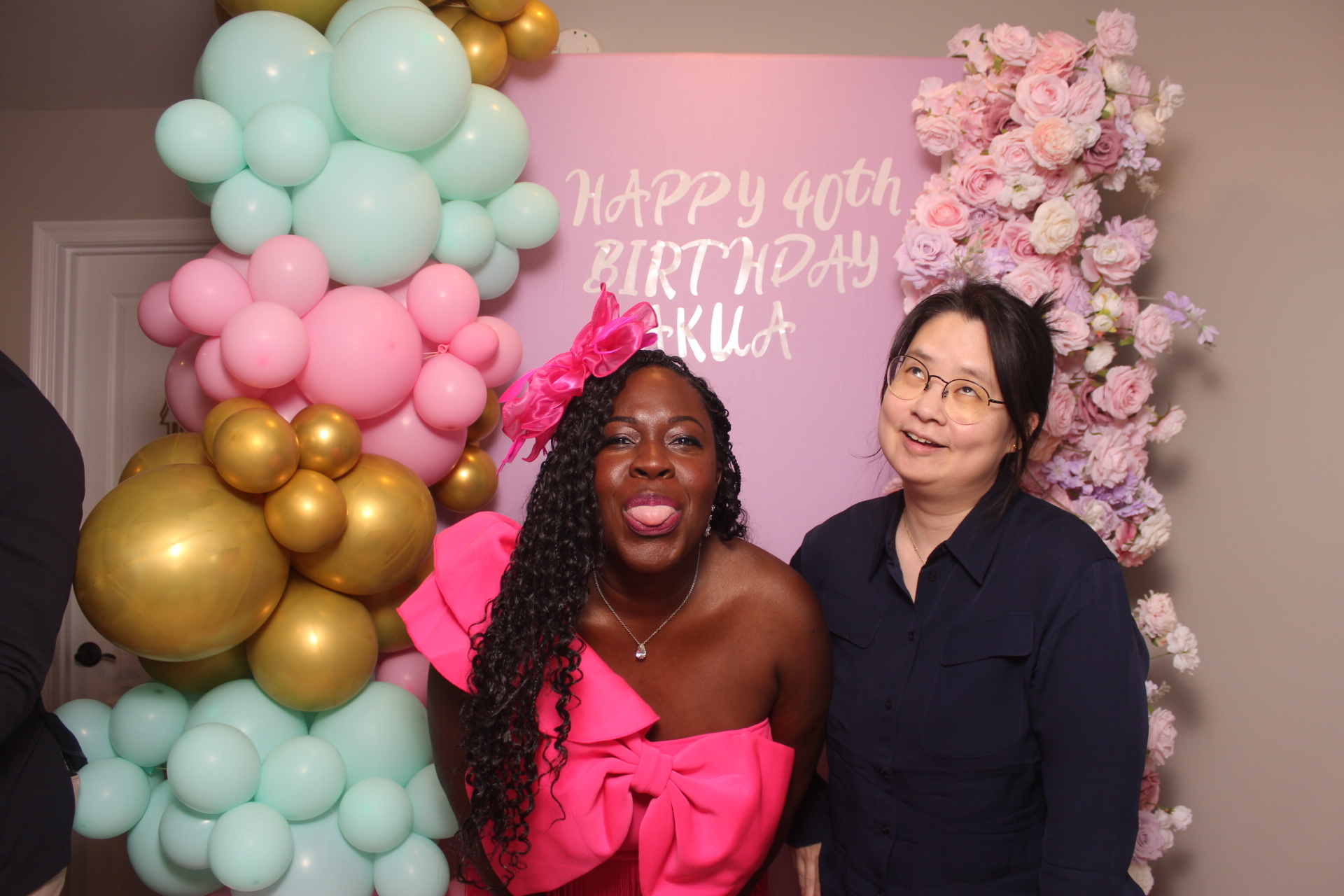 Akua's Run for the Roses 40th Birthday | View more photos from the event at gallery.photoboothcincy.com/u/PhotoBoothCincy/Akuas-Run-for-the-Roses-40th-Birthday
