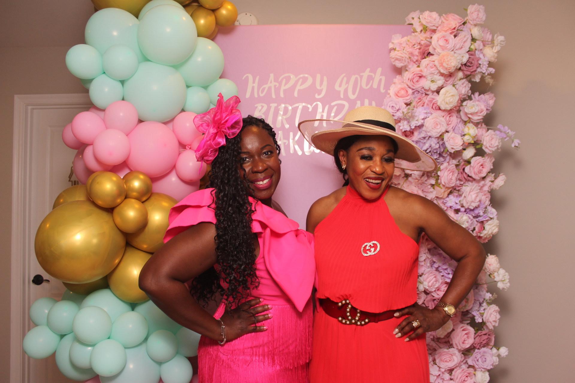 Akua's Run for the Roses 40th Birthday | View more photos from the event at gallery.photoboothcincy.com/u/PhotoBoothCincy/Akuas-Run-for-the-Roses-40th-Birthday