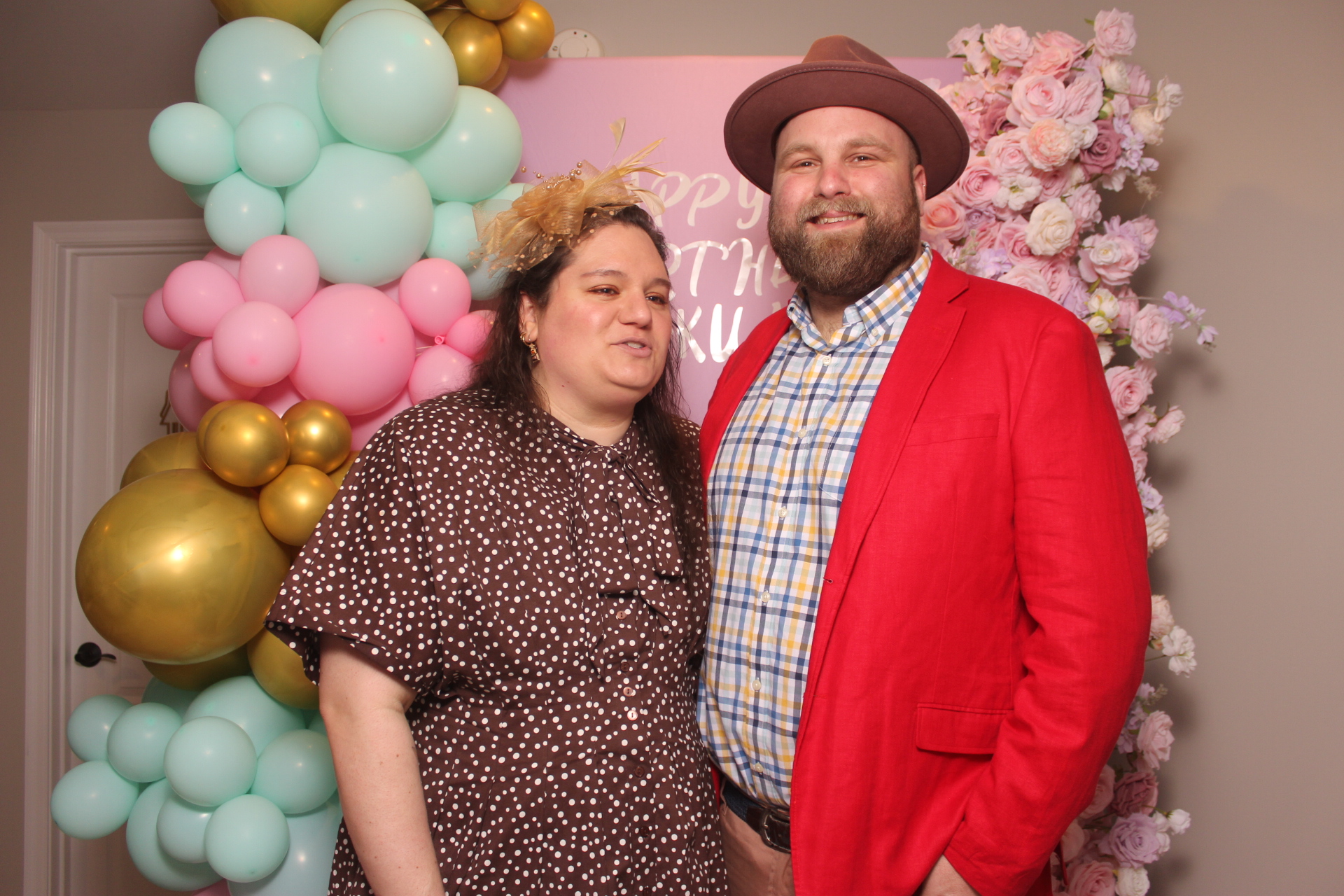 Akua's Run for the Roses 40th Birthday | View more photos from the event at gallery.photoboothcincy.com/u/PhotoBoothCincy/Akuas-Run-for-the-Roses-40th-Birthday