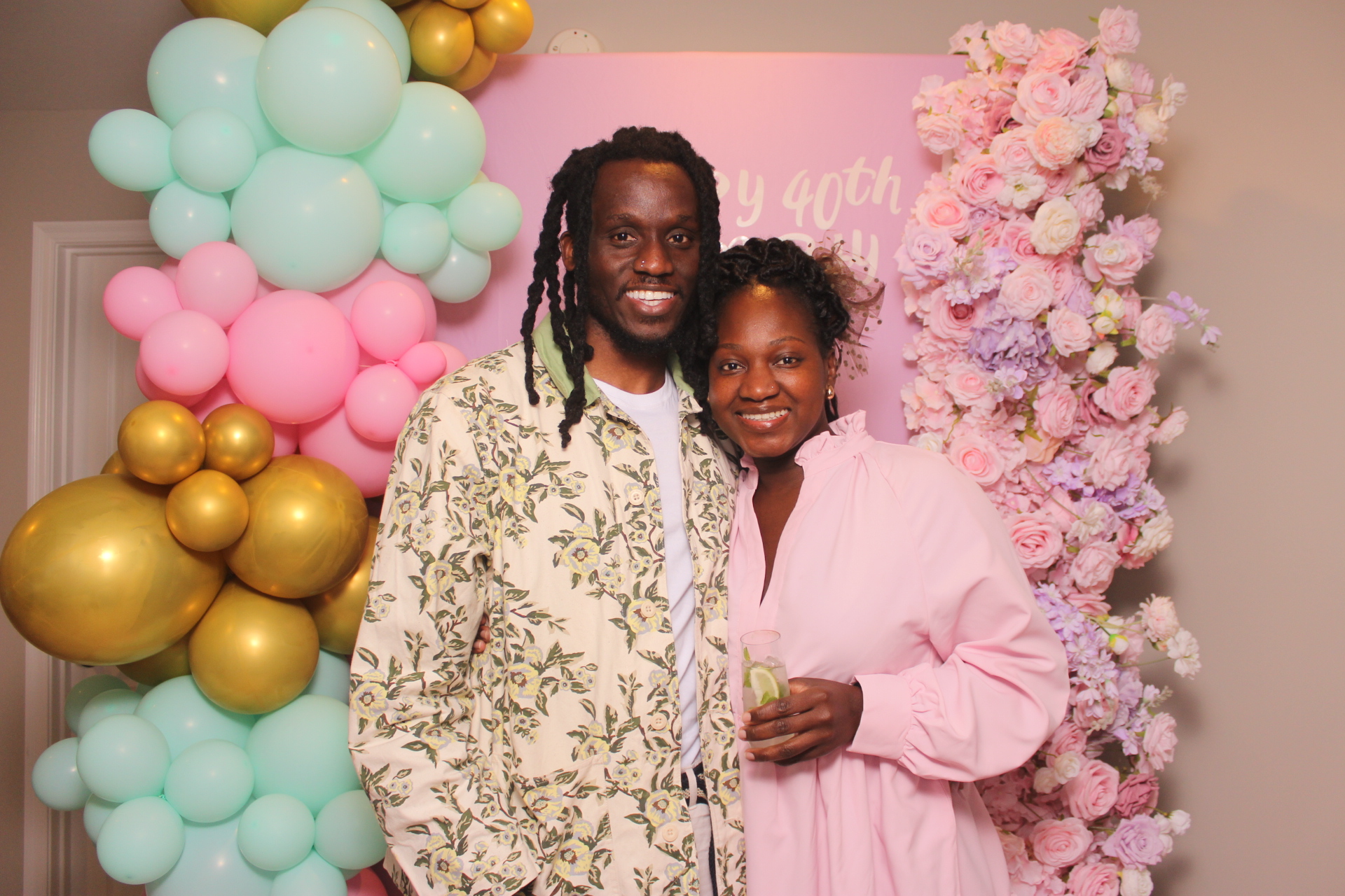 Akua's Run for the Roses 40th Birthday | View more photos from the event at gallery.photoboothcincy.com/u/PhotoBoothCincy/Akuas-Run-for-the-Roses-40th-Birthday