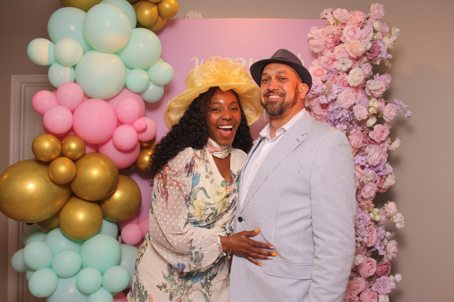 Akua's Run for the Roses 40th Birthday | View more photos from the event at gallery.photoboothcincy.com/u/PhotoBoothCincy/Akuas-Run-for-the-Roses-40th-Birthday
