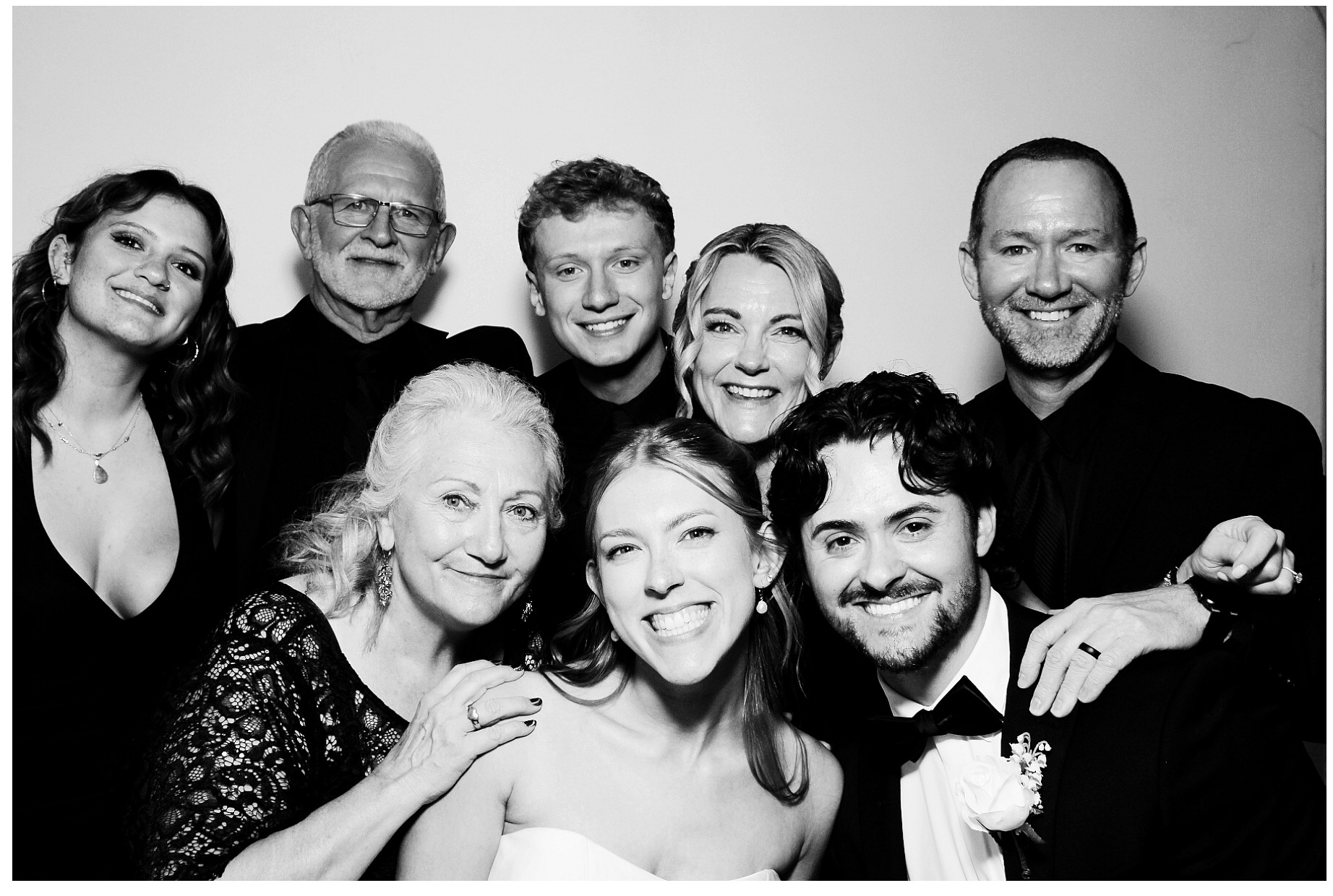Alayna & Brayden Wedding | View more photos from the event at gallery.photoboothcincy.com/u/PhotoBoothCincy/Alayna-Brayden-Wedding