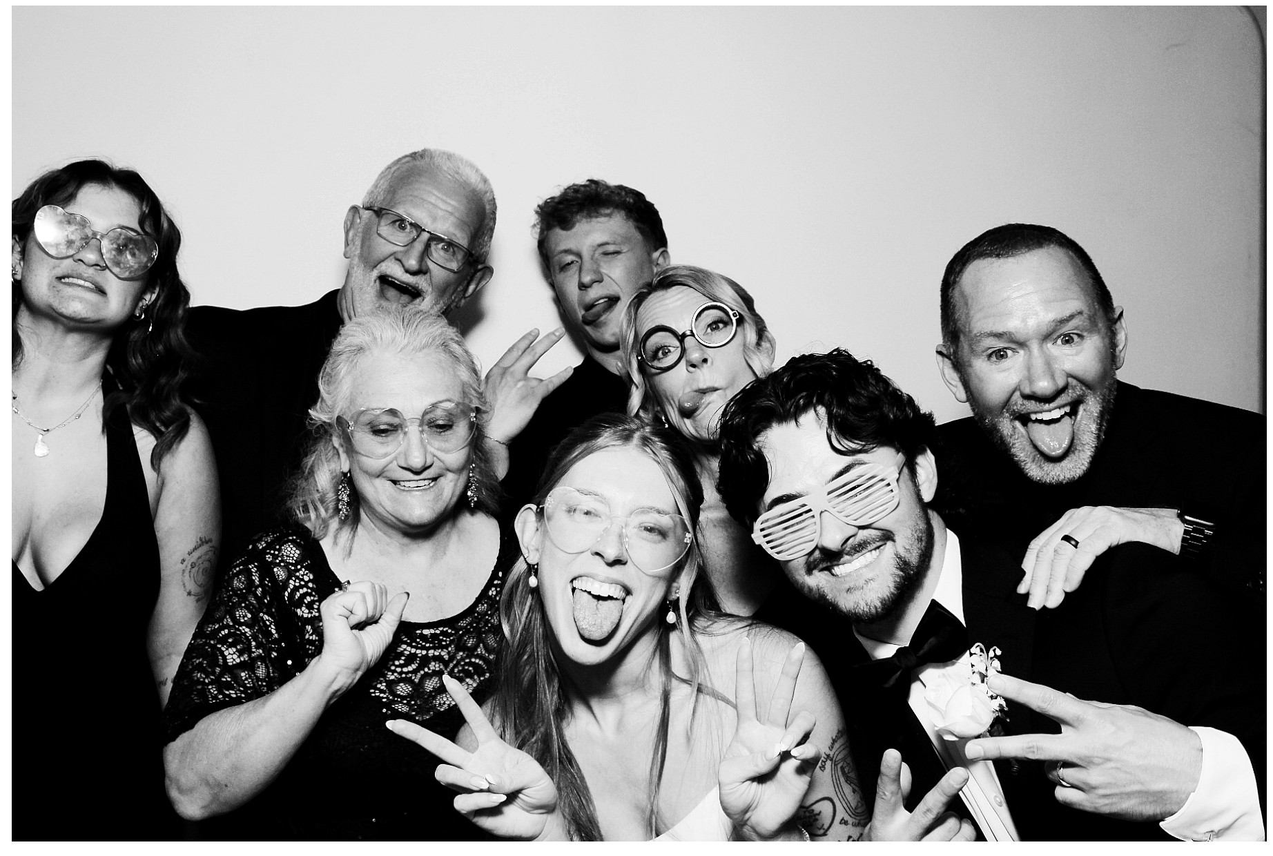 Alayna & Brayden Wedding | View more photos from the event at gallery.photoboothcincy.com/u/PhotoBoothCincy/Alayna-Brayden-Wedding