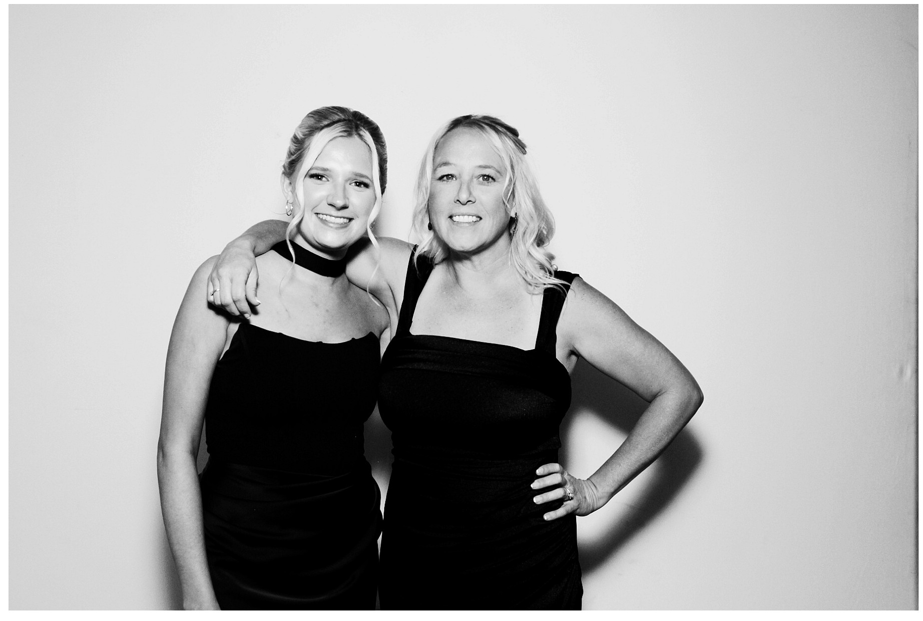 Alayna & Brayden Wedding | View more photos from the event at gallery.photoboothcincy.com/u/PhotoBoothCincy/Alayna-Brayden-Wedding