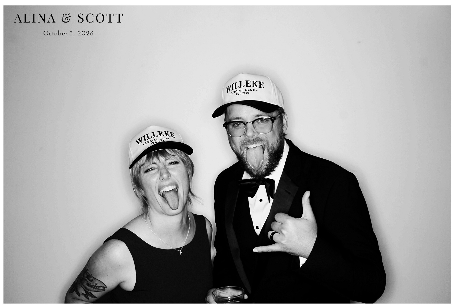 Alina & Scott Wedding | View more photos from the event at gallery.photoboothcincy.com/u/PhotoBoothCincy/Alina-Scott-Wedding