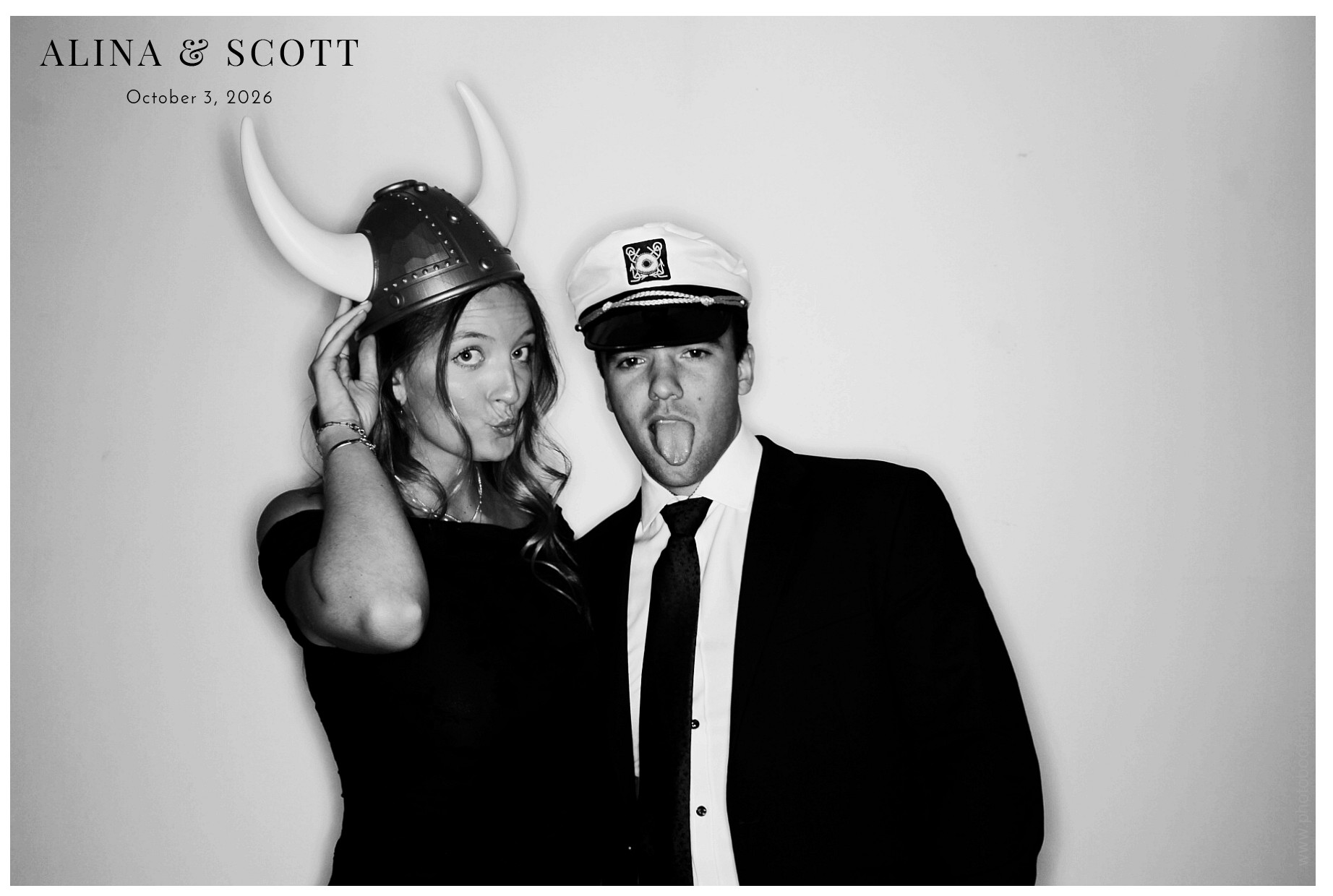 Alina & Scott Wedding | View more photos from the event at gallery.photoboothcincy.com/u/PhotoBoothCincy/Alina-Scott-Wedding