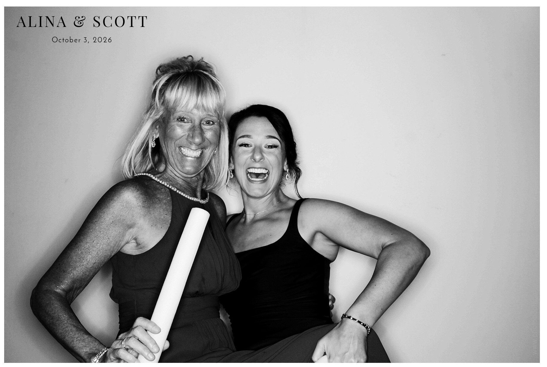 Alina & Scott Wedding | View more photos from the event at gallery.photoboothcincy.com/u/PhotoBoothCincy/Alina-Scott-Wedding