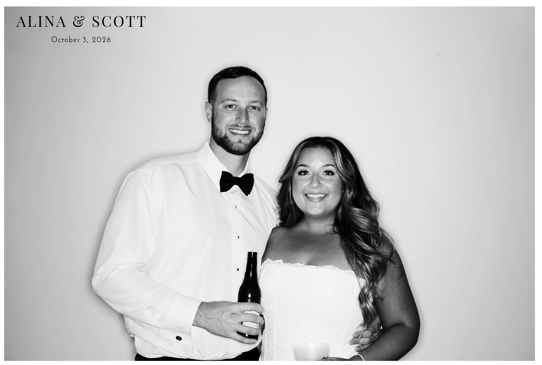 Alina & Scott Wedding | View more photos from the event at gallery.photoboothcincy.com/u/PhotoBoothCincy/Alina-Scott-Wedding