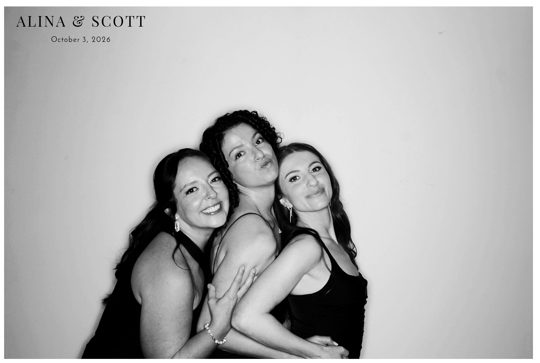 Alina & Scott Wedding | View more photos from the event at gallery.photoboothcincy.com/u/PhotoBoothCincy/Alina-Scott-Wedding