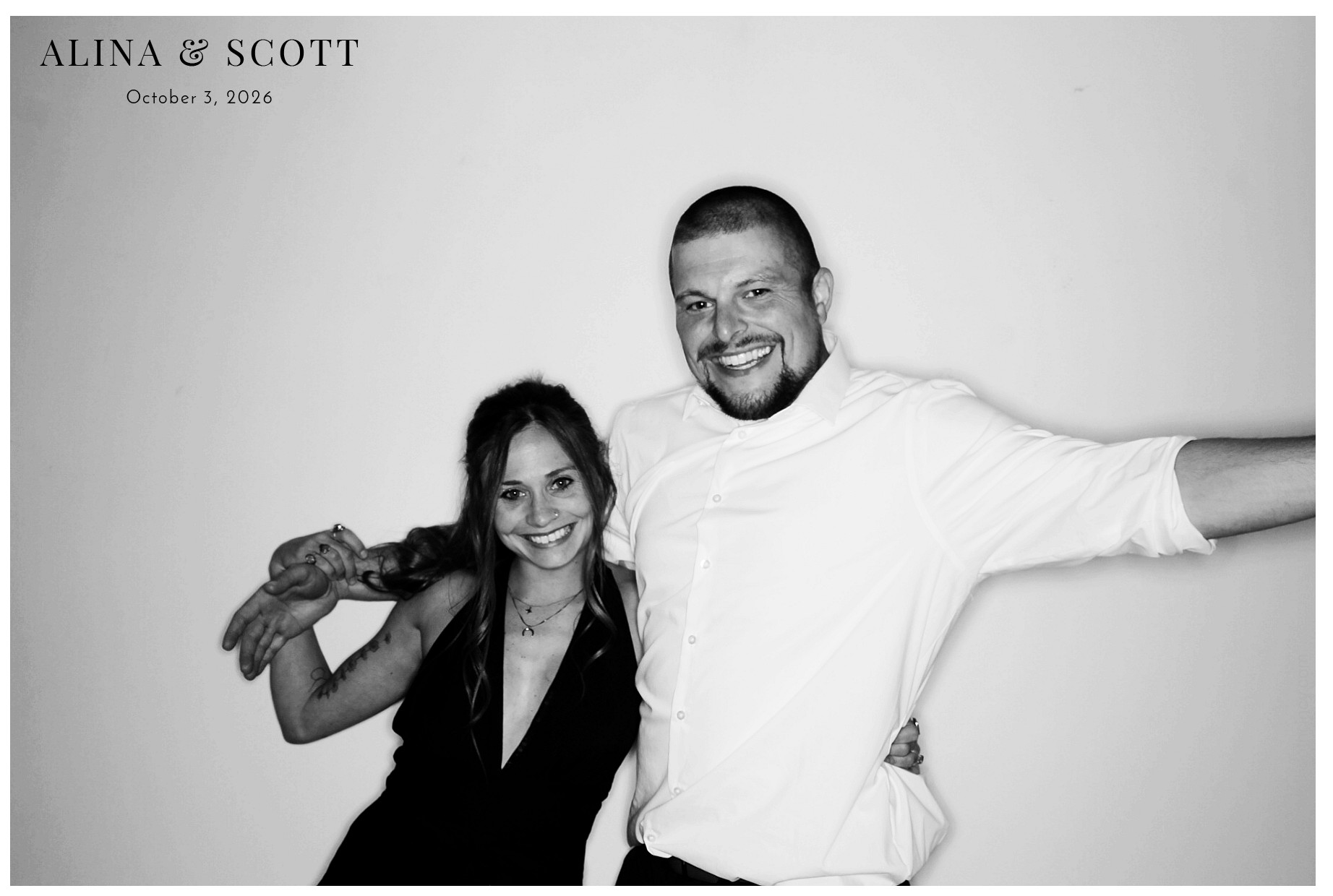Alina & Scott Wedding | View more photos from the event at gallery.photoboothcincy.com/u/PhotoBoothCincy/Alina-Scott-Wedding