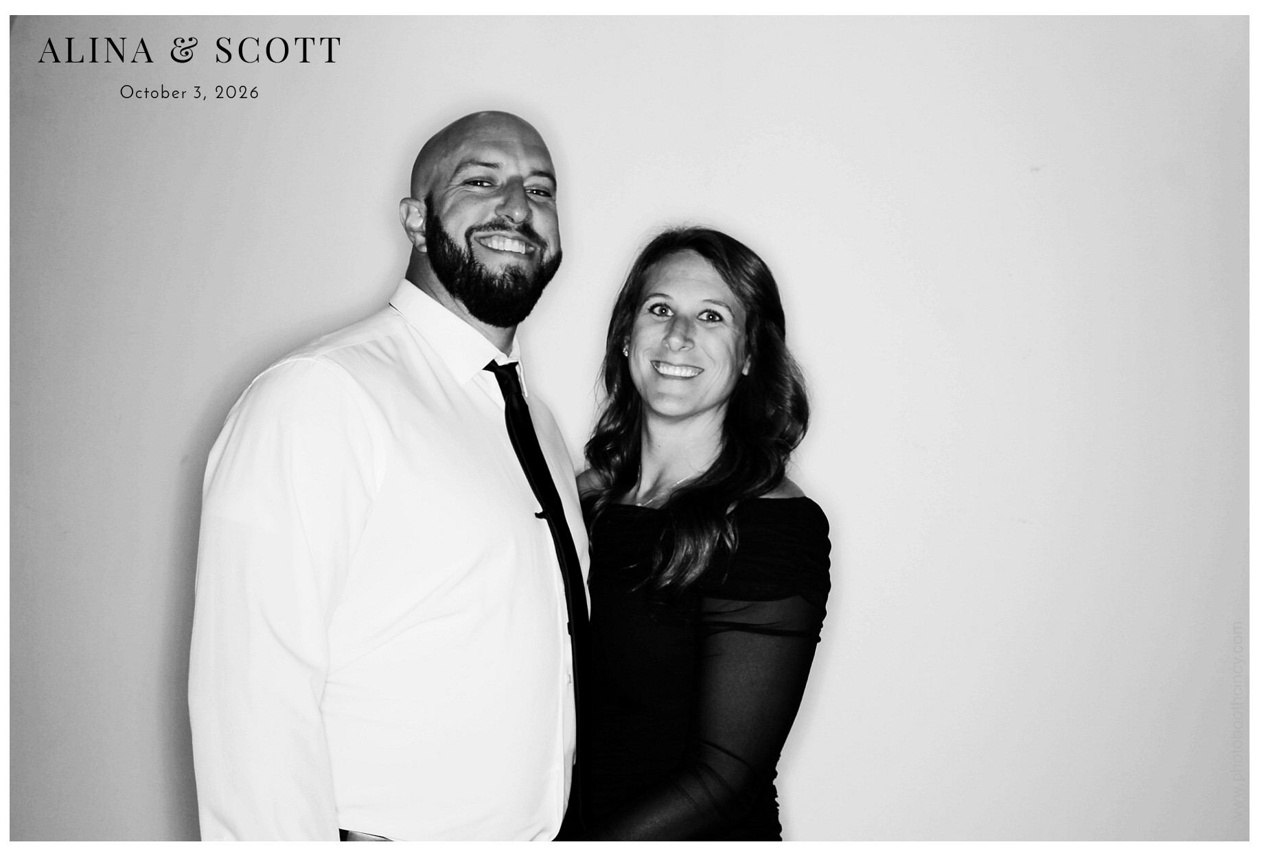 Alina & Scott Wedding | View more photos from the event at gallery.photoboothcincy.com/u/PhotoBoothCincy/Alina-Scott-Wedding