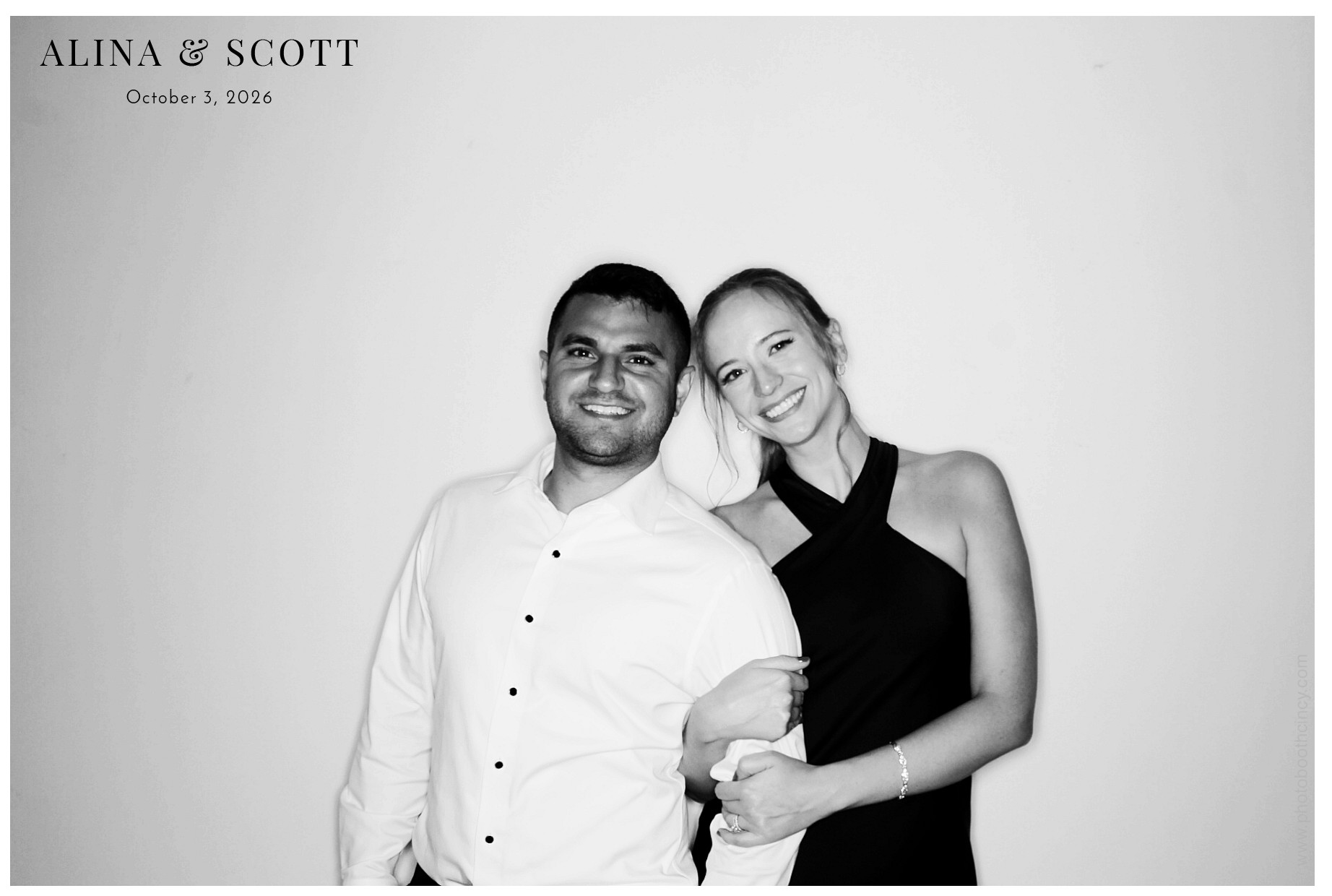 Alina & Scott Wedding | View more photos from the event at gallery.photoboothcincy.com/u/PhotoBoothCincy/Alina-Scott-Wedding