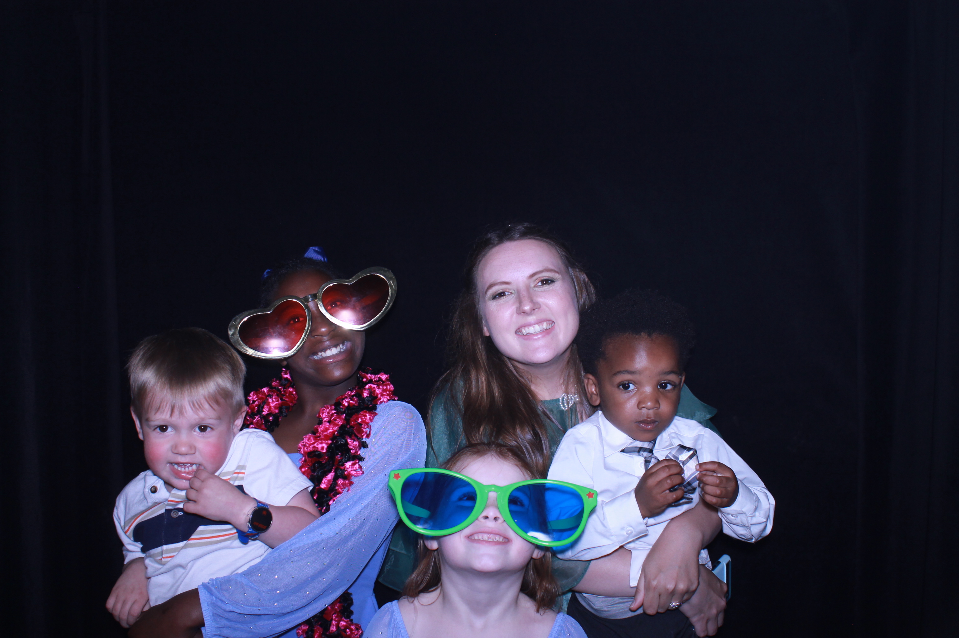 Allison & Demetrius Reception | View more photos from the event at gallery.photoboothcincy.com/u/PhotoBoothCincy/Allison-Demetrius-Reception