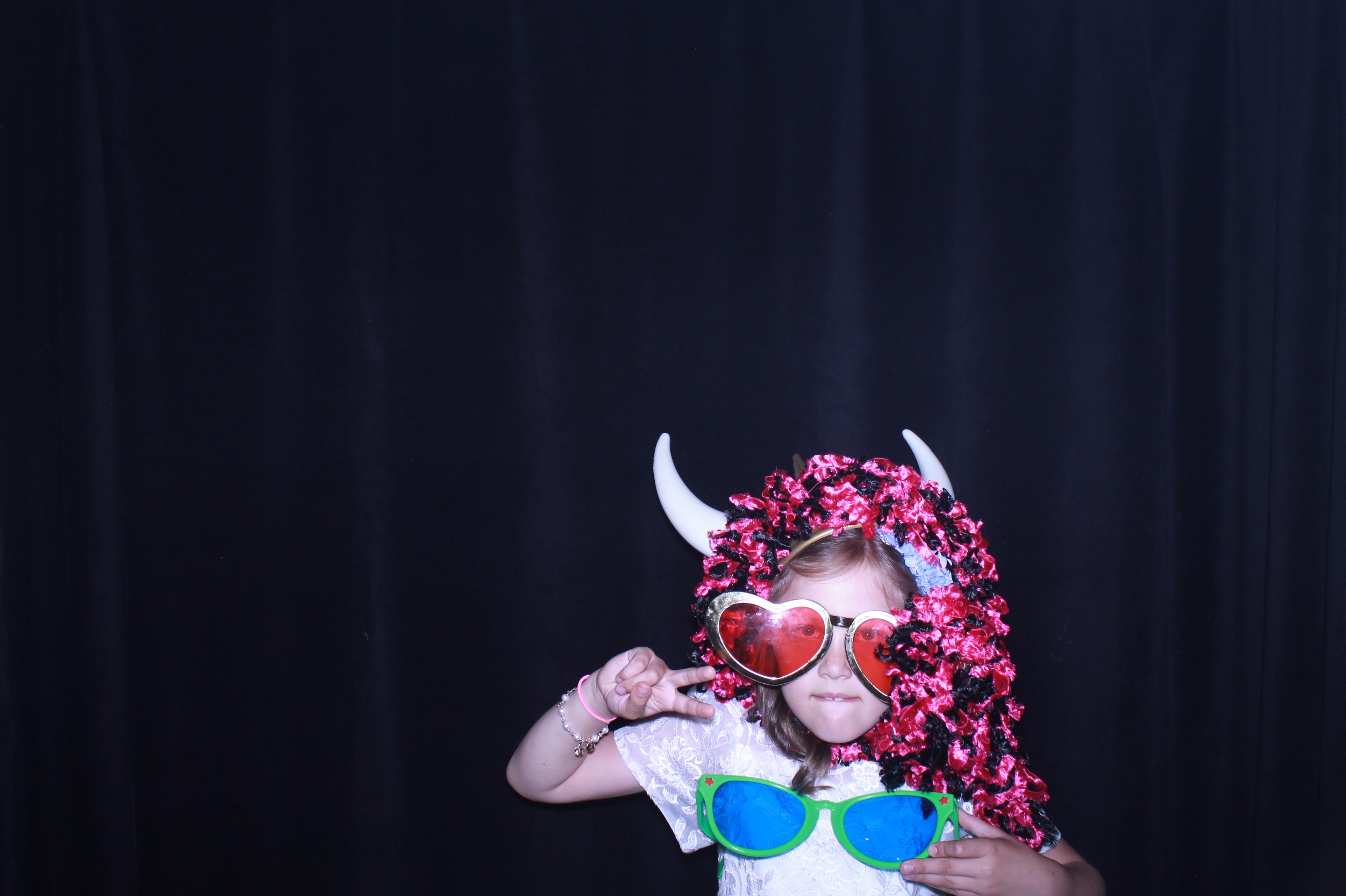 Allison & Demetrius Reception | View more photos from the event at gallery.photoboothcincy.com/u/PhotoBoothCincy/Allison-Demetrius-Reception