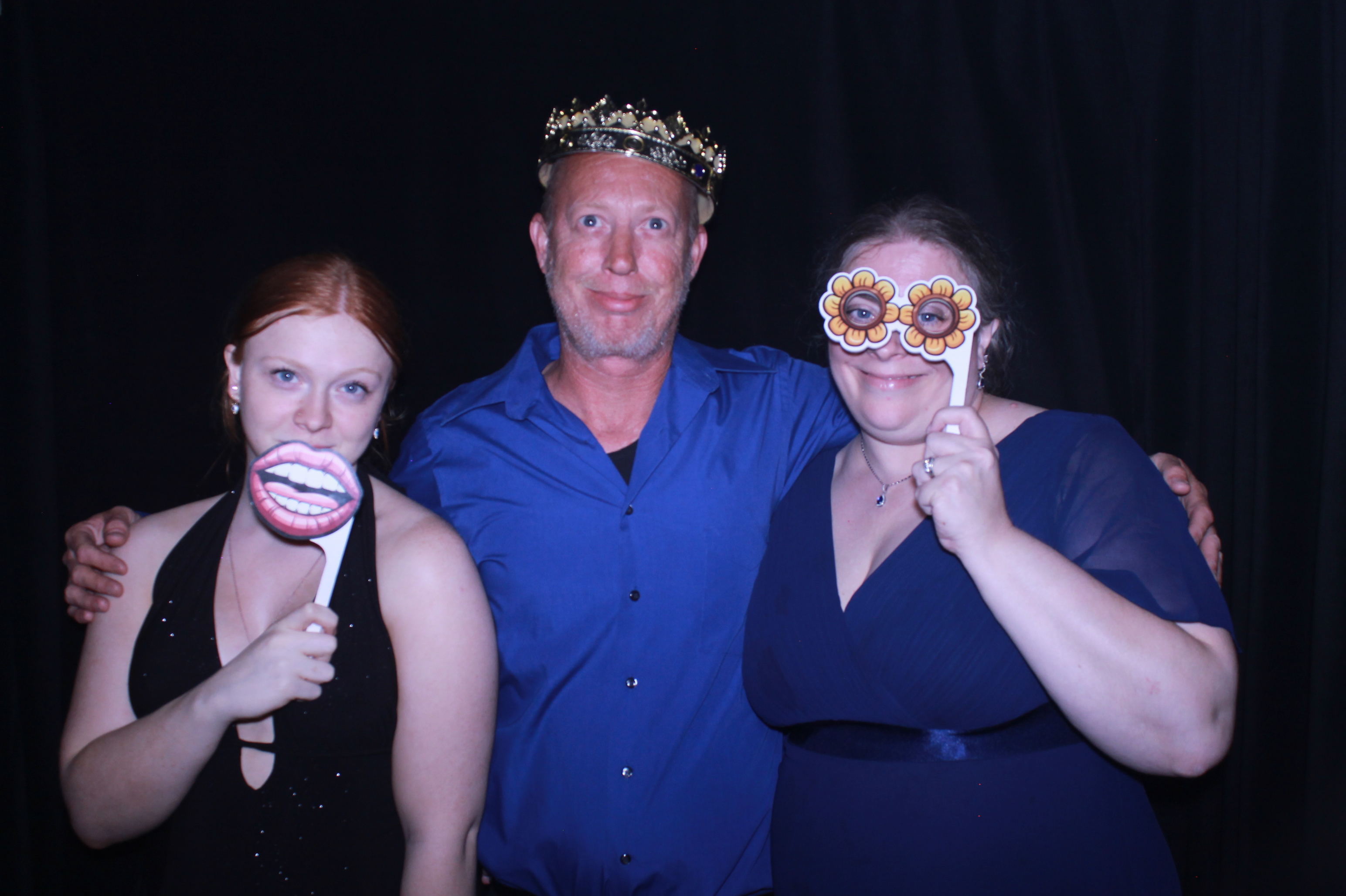 Allison & Demetrius Reception | View more photos from the event at gallery.photoboothcincy.com/u/PhotoBoothCincy/Allison-Demetrius-Reception