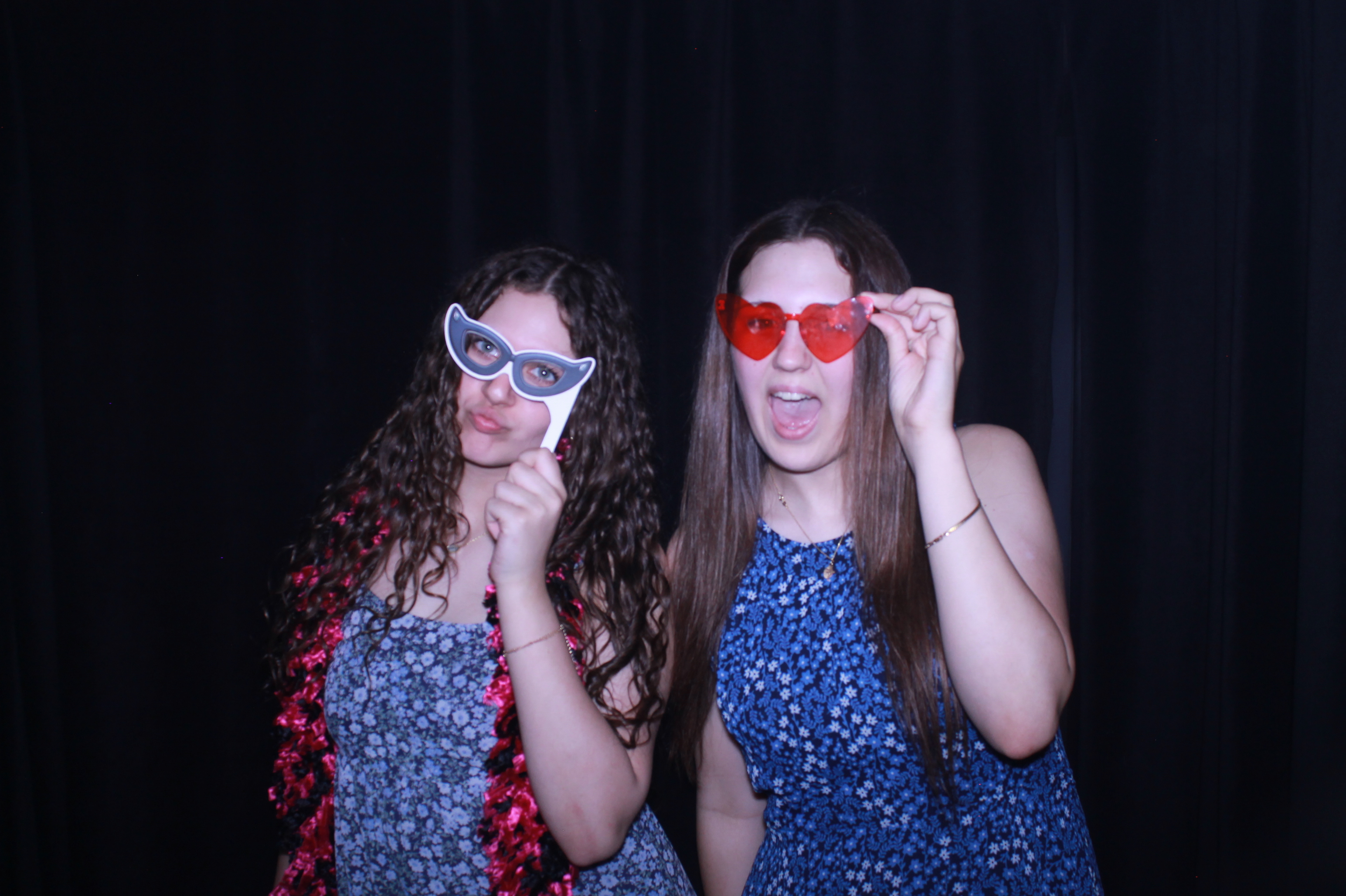 Allison & Demetrius Reception | View more photos from the event at gallery.photoboothcincy.com/u/PhotoBoothCincy/Allison-Demetrius-Reception