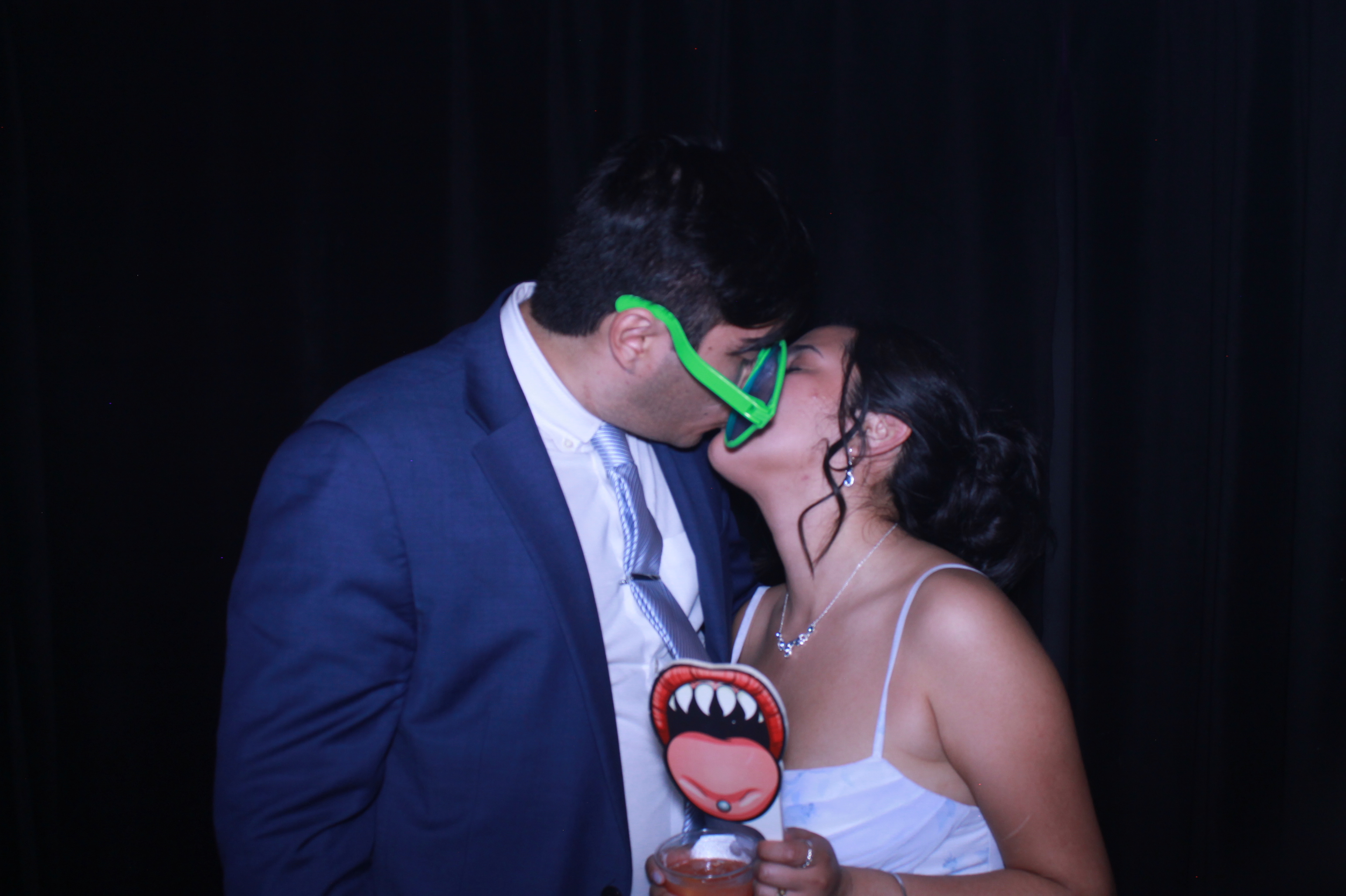 Allison & Demetrius Reception | View more photos from the event at gallery.photoboothcincy.com/u/PhotoBoothCincy/Allison-Demetrius-Reception