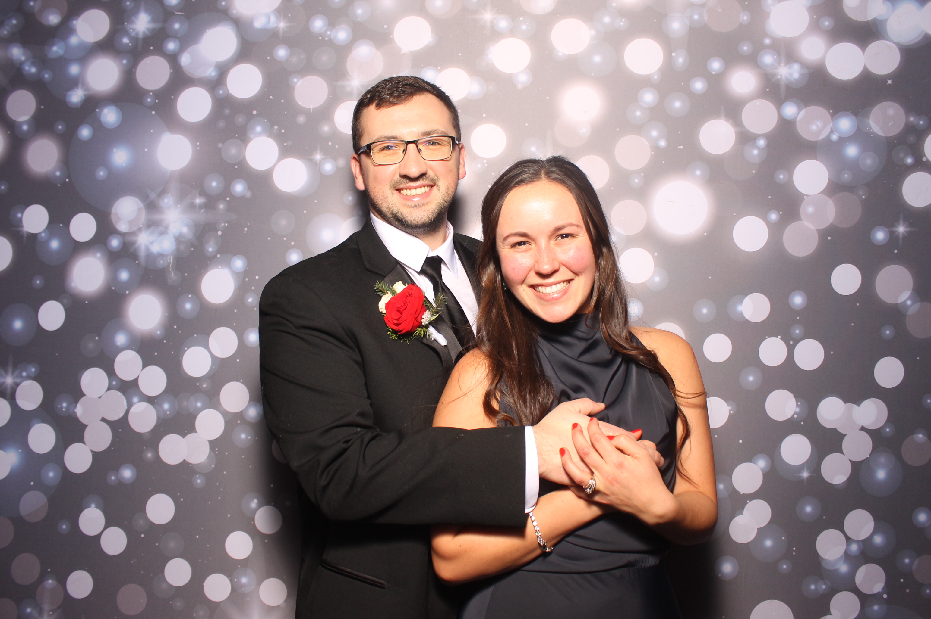 Allison & Trevor | View more photos from the event at gallery.photoboothcincy.com/u/PhotoBoothCincy/Allison-Trevor