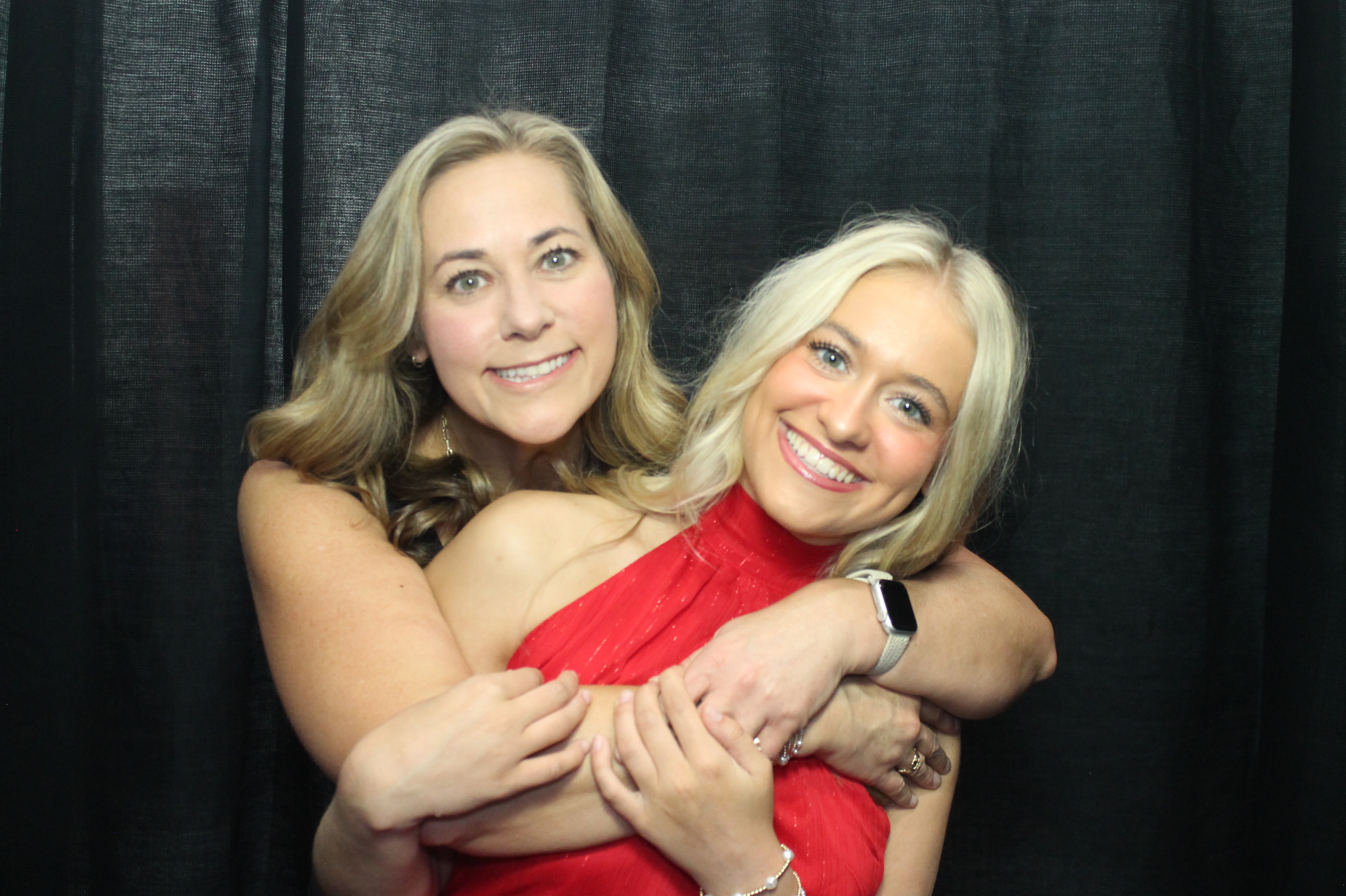 Alpha Phi Red Dress Gala | View more photos from the event at gallery.photoboothcincy.com/u/PhotoBoothCincy/Alpha-Phi-Red-Dress-Gala