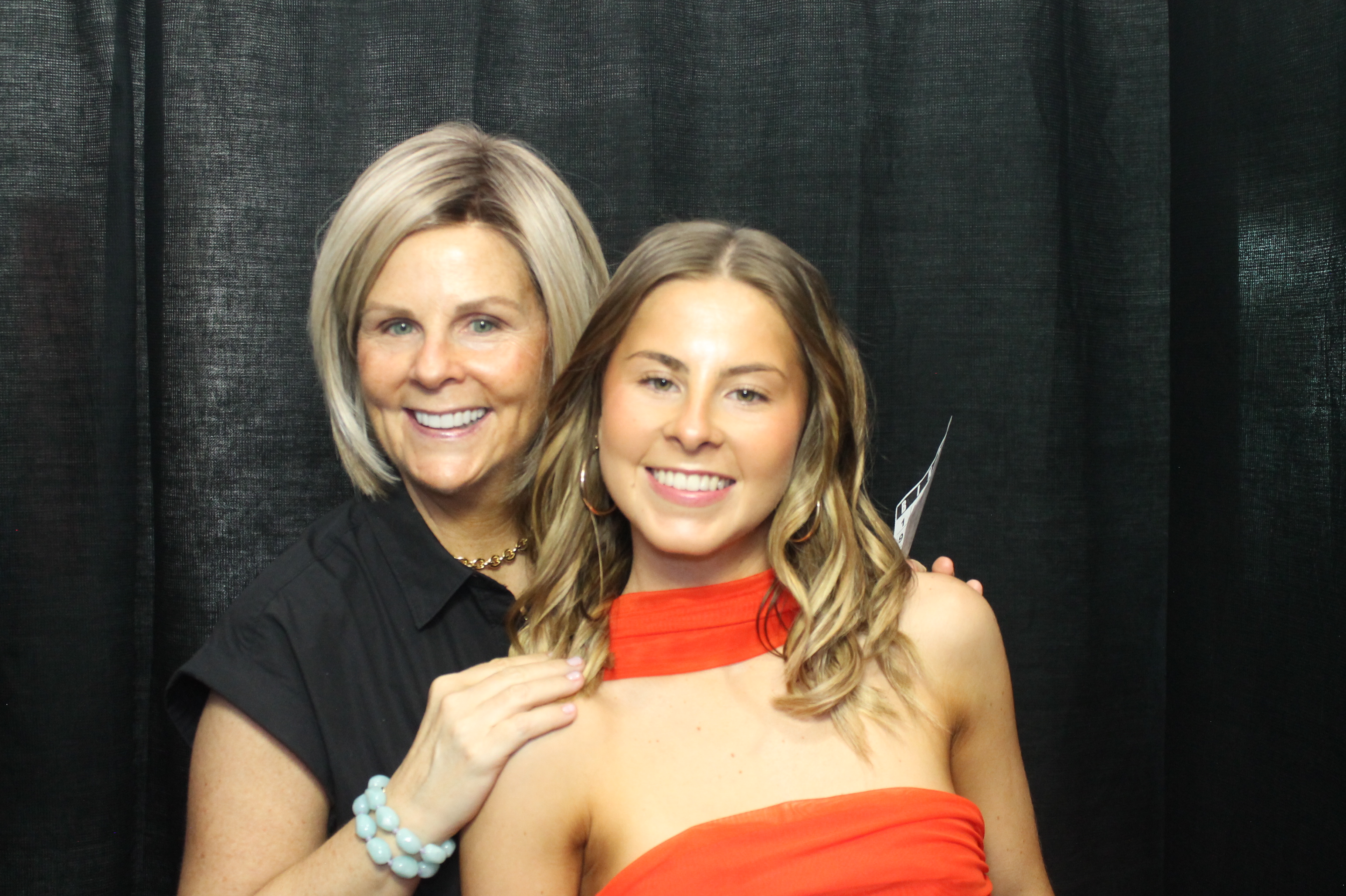 Alpha Phi Red Dress Gala | View more photos from the event at gallery.photoboothcincy.com/u/PhotoBoothCincy/Alpha-Phi-Red-Dress-Gala