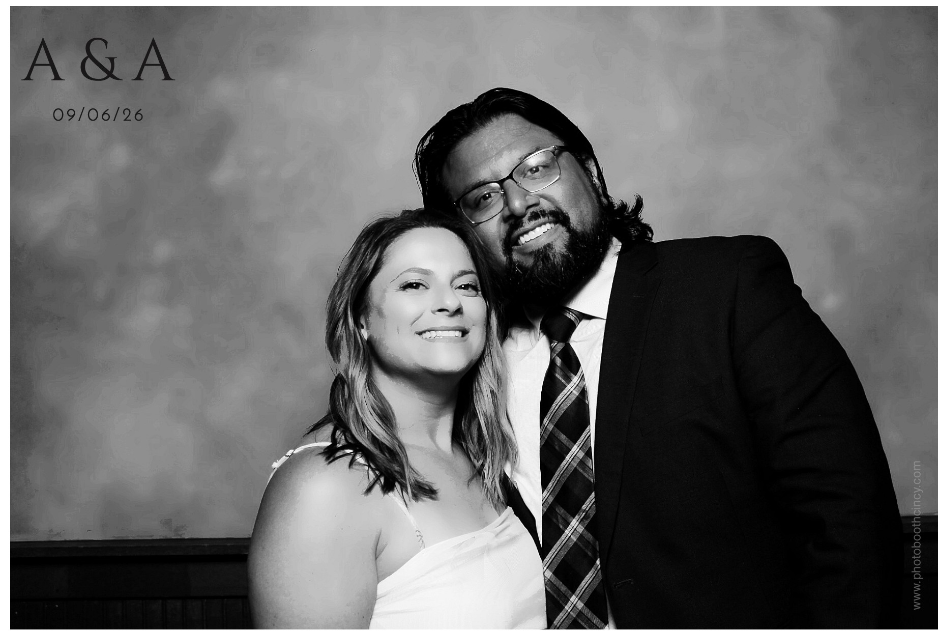 Amira & Alex | View more photos from the event at gallery.photoboothcincy.com/u/PhotoBoothCincy/Amira-Alex