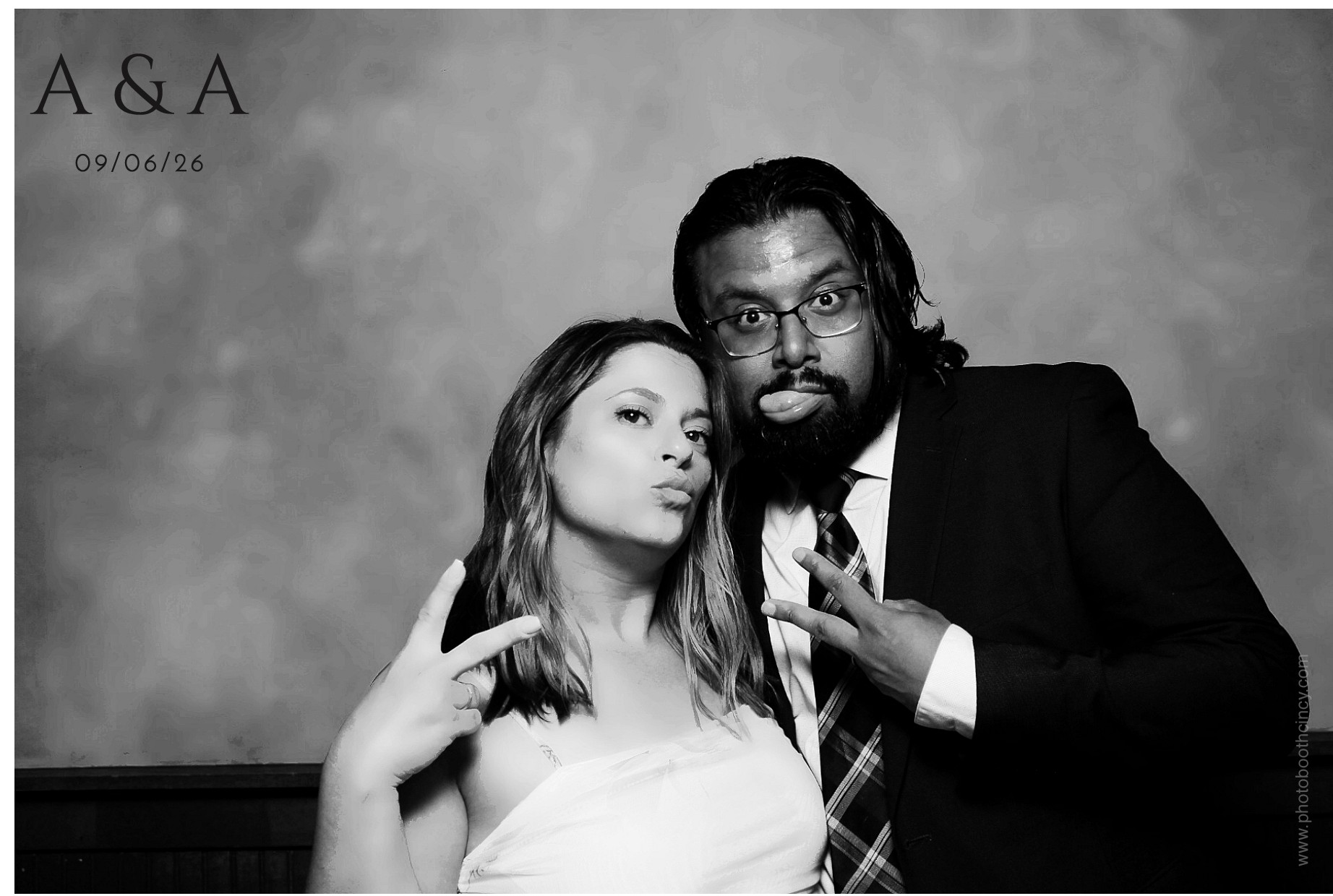 Amira & Alex | View more photos from the event at gallery.photoboothcincy.com/u/PhotoBoothCincy/Amira-Alex
