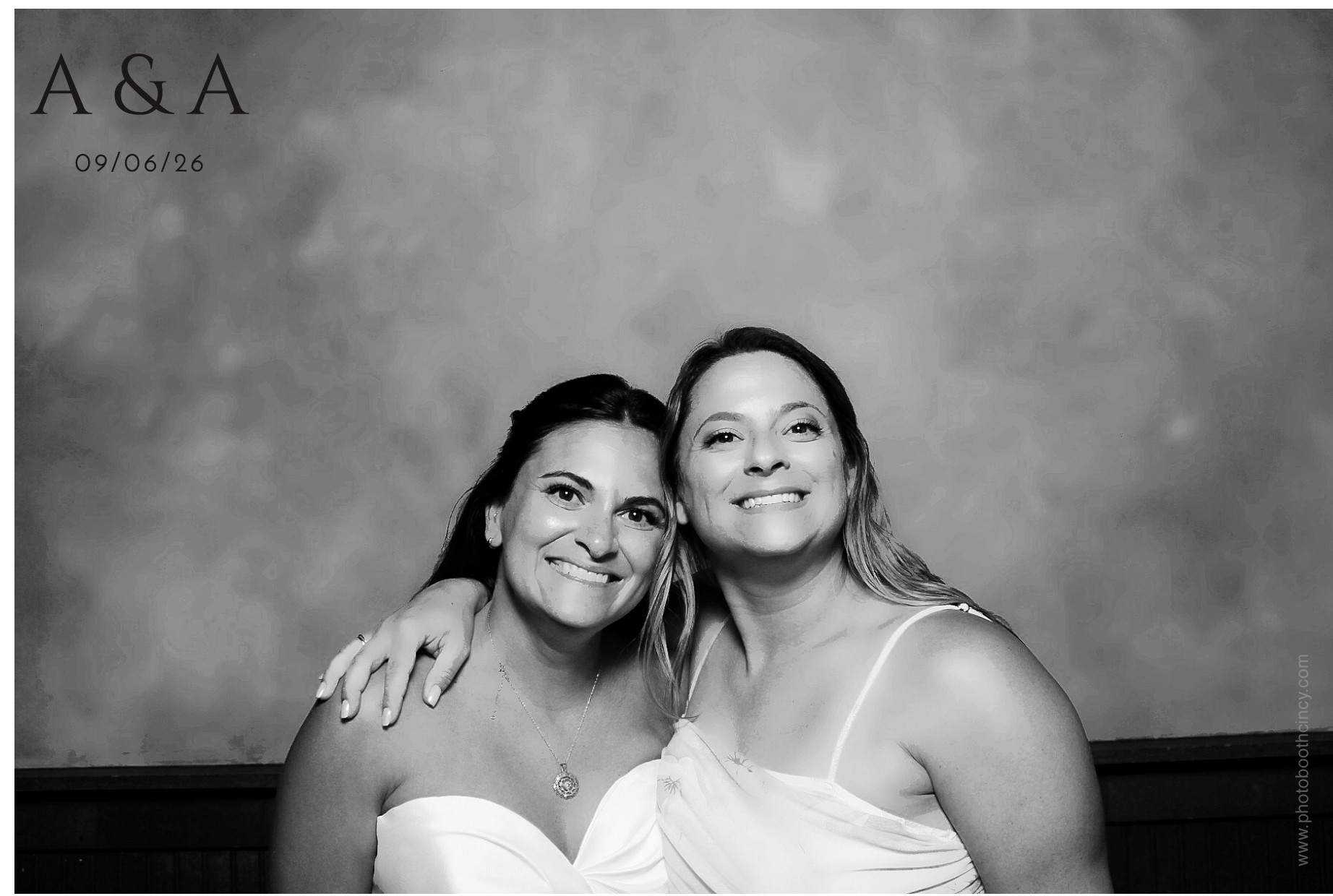Amira & Alex | View more photos from the event at gallery.photoboothcincy.com/u/PhotoBoothCincy/Amira-Alex
