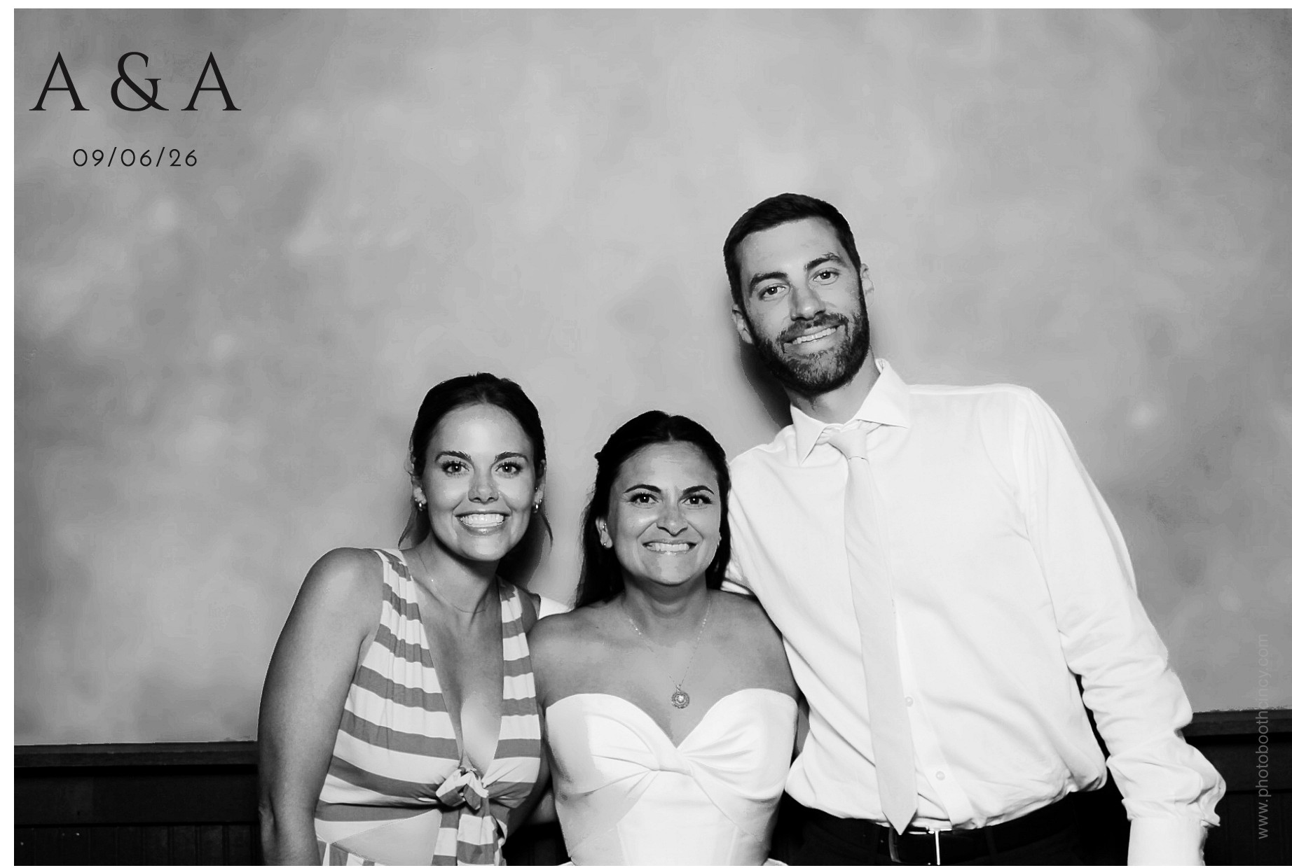 Amira & Alex | View more photos from the event at gallery.photoboothcincy.com/u/PhotoBoothCincy/Amira-Alex