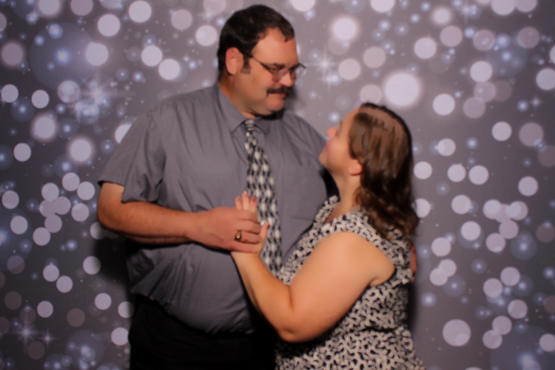 Andrew & Courtney | View more photos from the event at gallery.photoboothcincy.com/u/PhotoBoothCincy/Andrew-Courtney