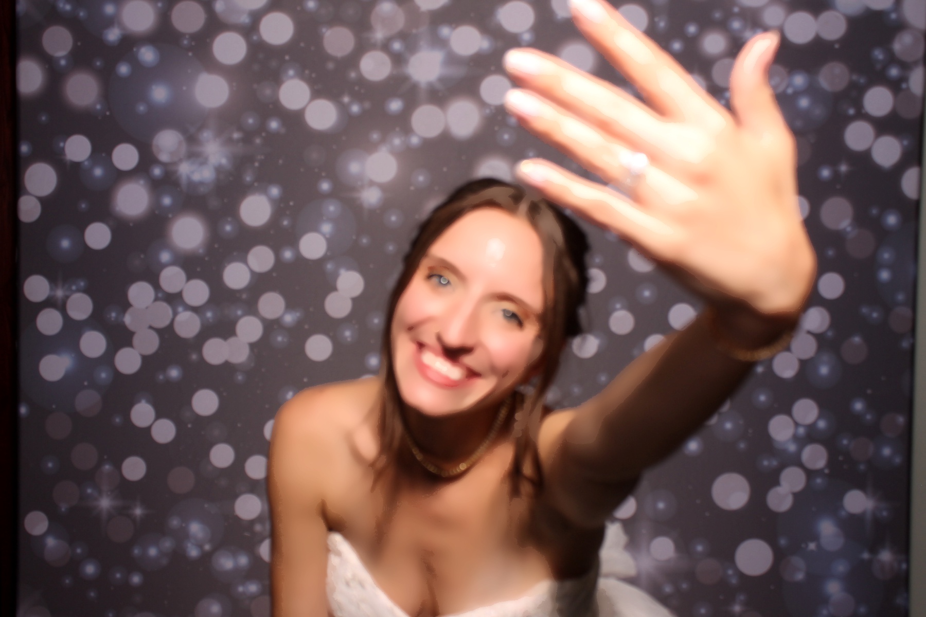 Andrew & Courtney | View more photos from the event at gallery.photoboothcincy.com/u/PhotoBoothCincy/Andrew-Courtney