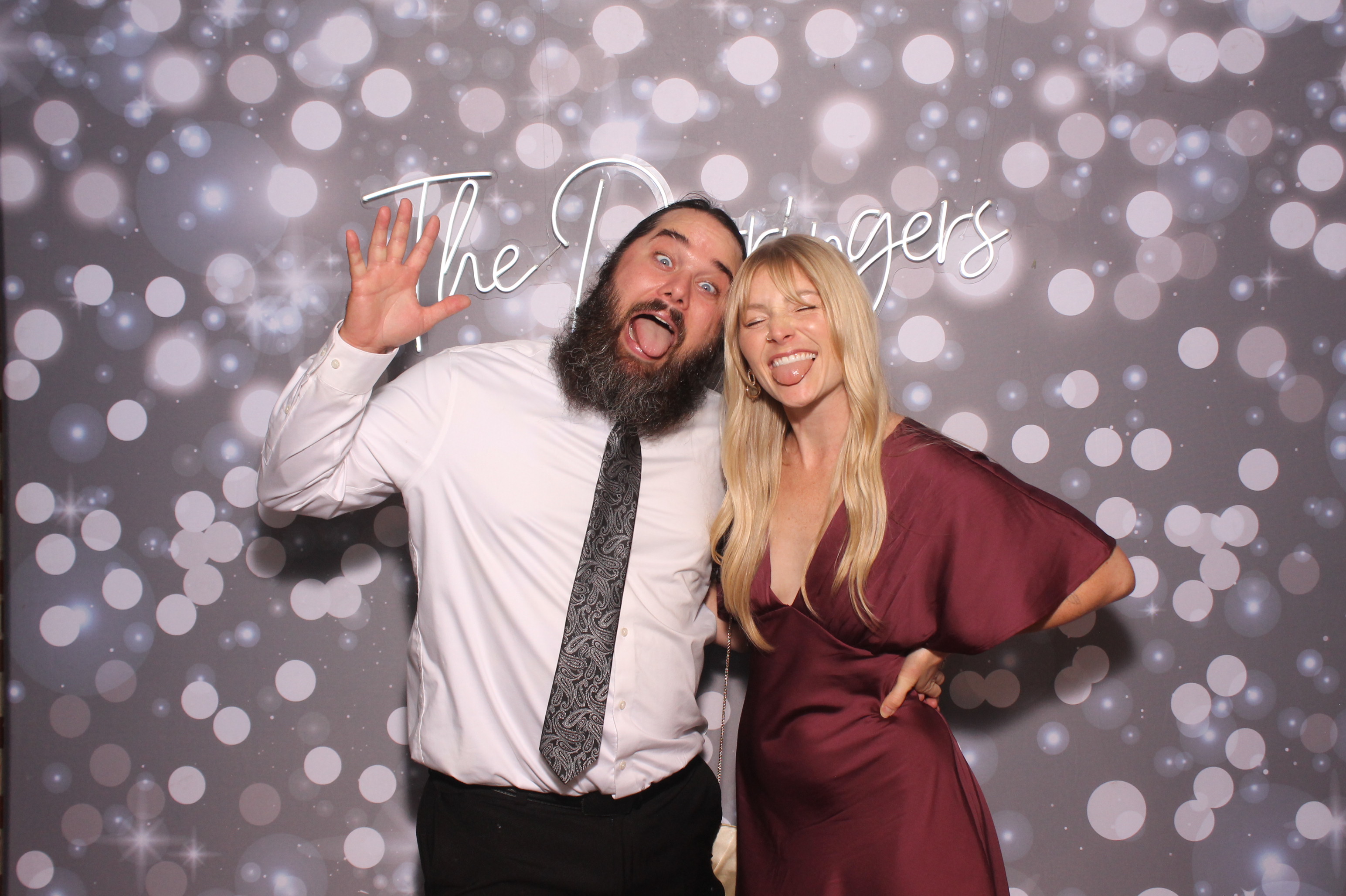Anna & Johnny | View more photos from the event at gallery.photoboothcincy.com/u/PhotoBoothCincy/Anna-Johnny