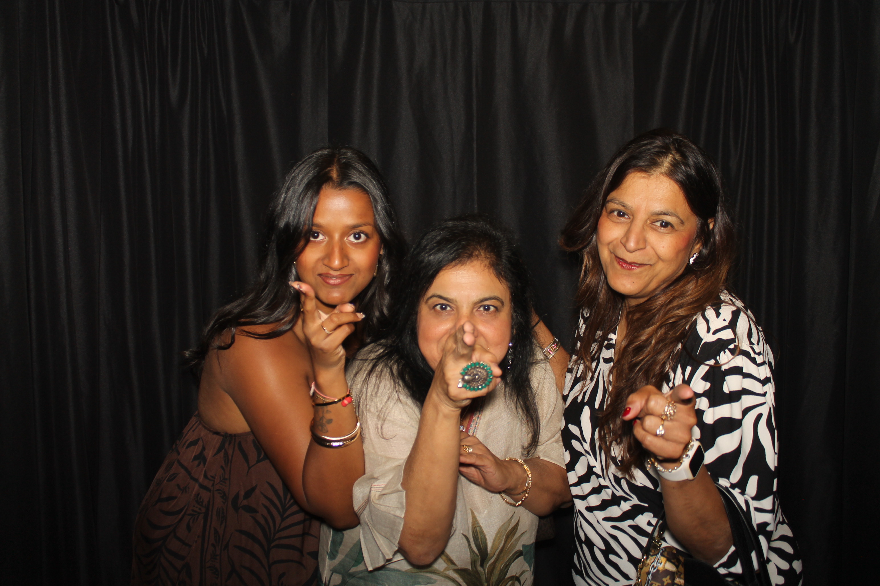 Anushree & Sunder's Baby Shower | View more photos from the event at gallery.photoboothcincy.com/u/PhotoBoothCincy/Anushree-Sunders-Baby-Shower