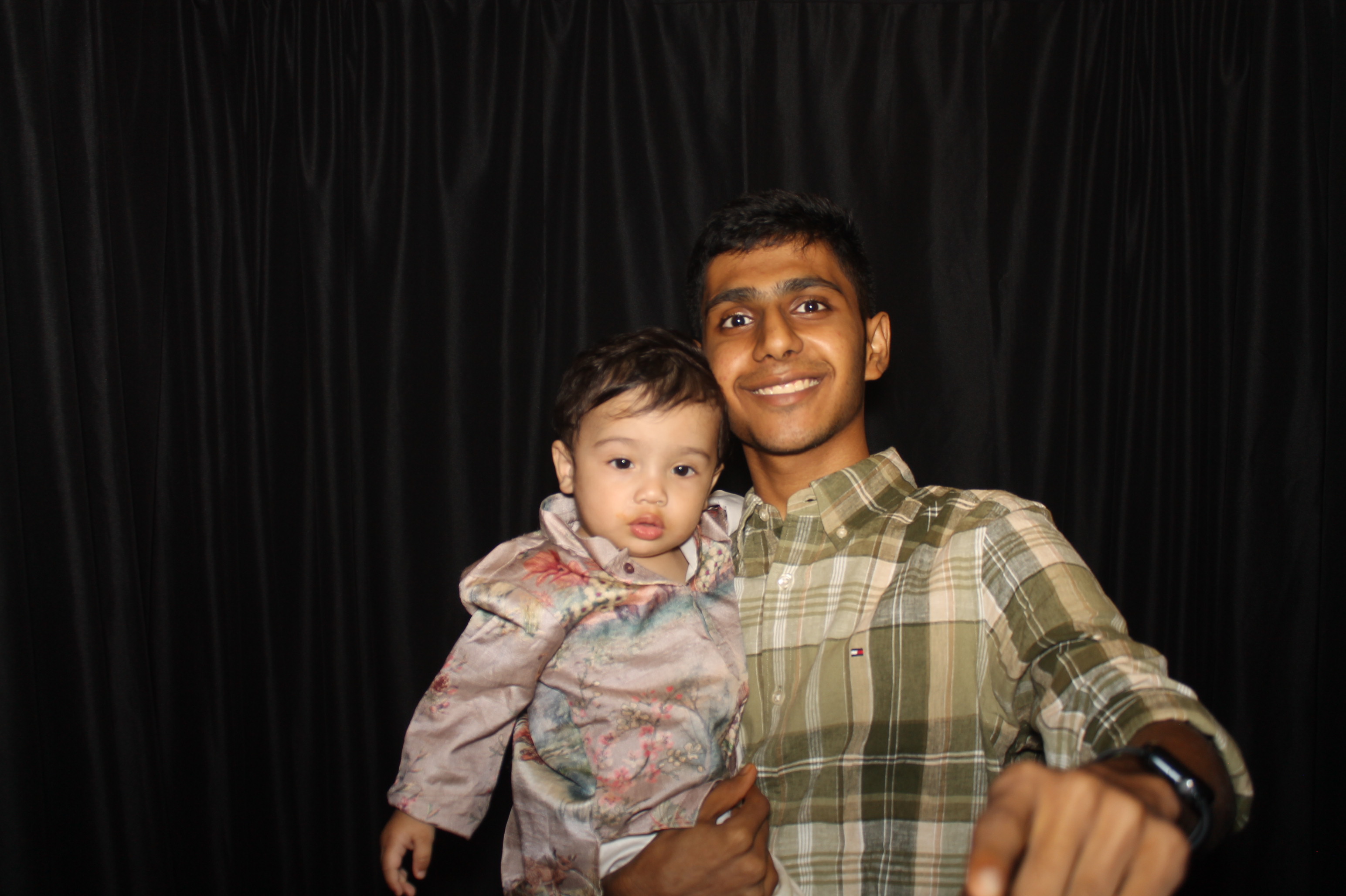 Anushree & Sunder's Baby Shower | View more photos from the event at gallery.photoboothcincy.com/u/PhotoBoothCincy/Anushree-Sunders-Baby-Shower