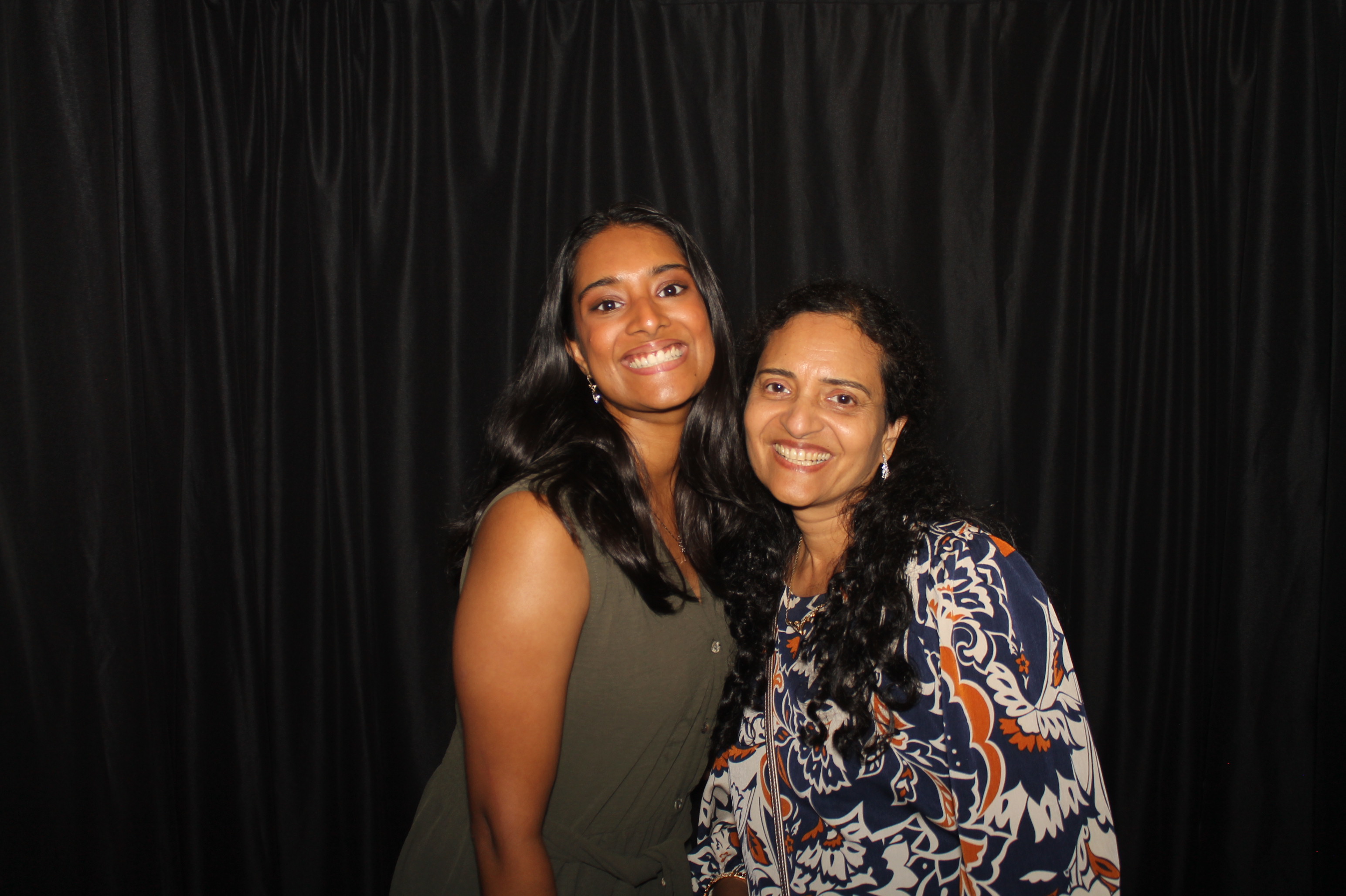 Anushree & Sunder's Baby Shower | View more photos from the event at gallery.photoboothcincy.com/u/PhotoBoothCincy/Anushree-Sunders-Baby-Shower