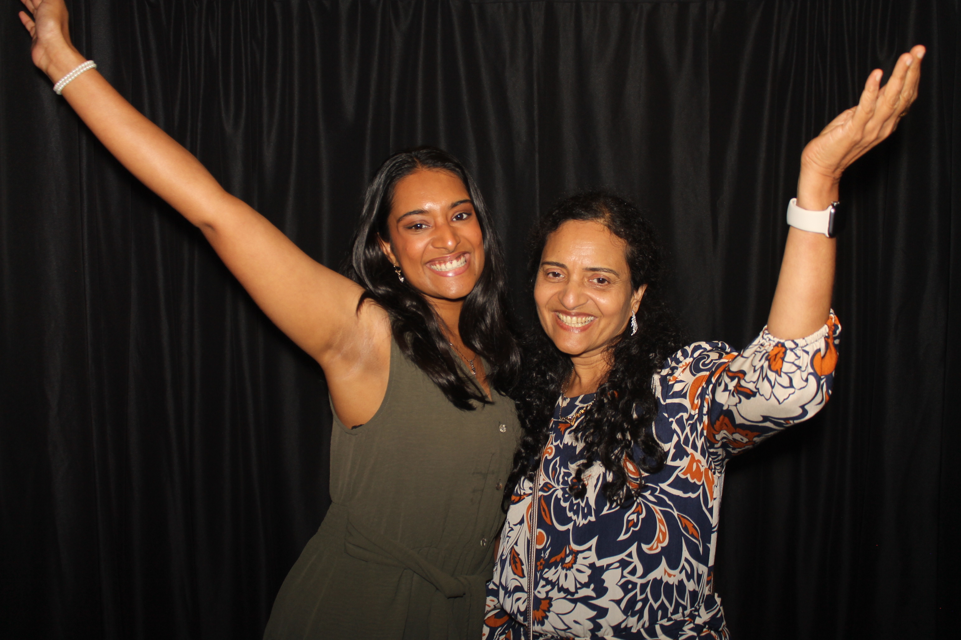 Anushree & Sunder's Baby Shower | View more photos from the event at gallery.photoboothcincy.com/u/PhotoBoothCincy/Anushree-Sunders-Baby-Shower