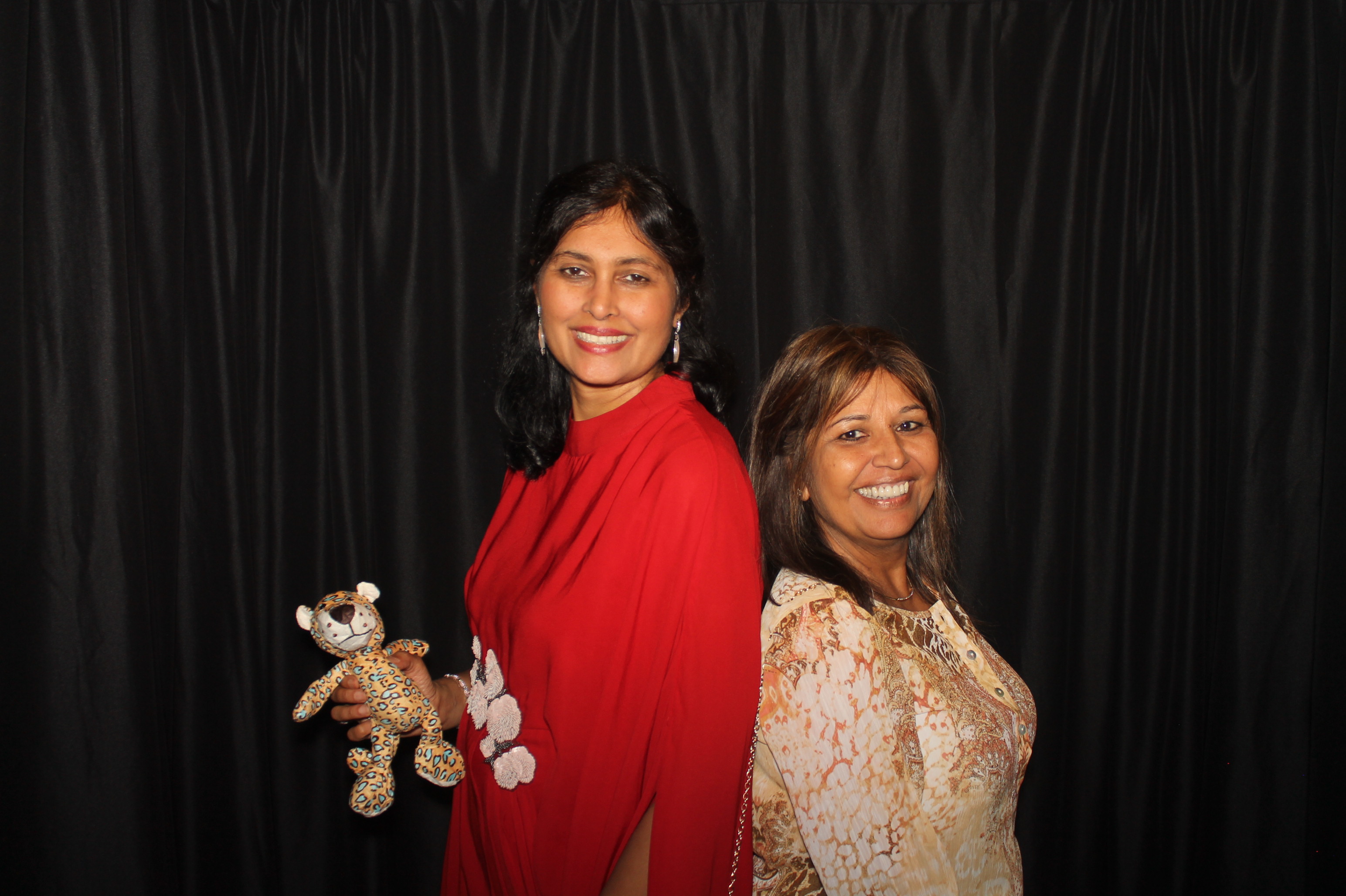 Anushree & Sunder's Baby Shower | View more photos from the event at gallery.photoboothcincy.com/u/PhotoBoothCincy/Anushree-Sunders-Baby-Shower
