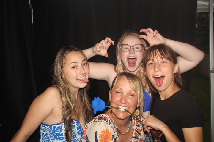 Ava Grad Party | View more photos from the event at gallery.photoboothcincy.com/u/PhotoBoothCincy/Ava-Grad-Party