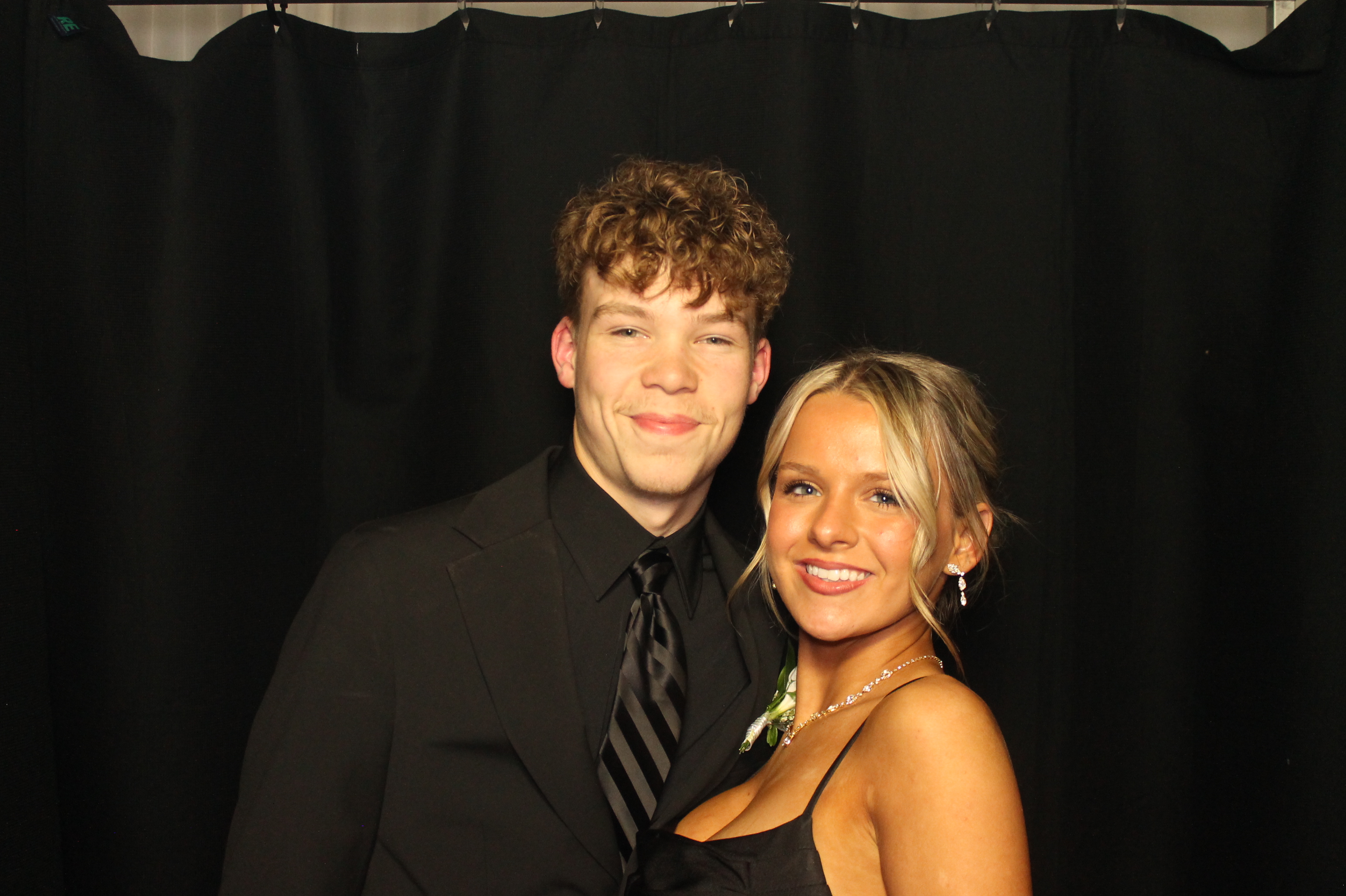 BCHS Prom | View more photos from the event at gallery.photoboothcincy.com/u/PhotoBoothCincy/BCHS-Prom
