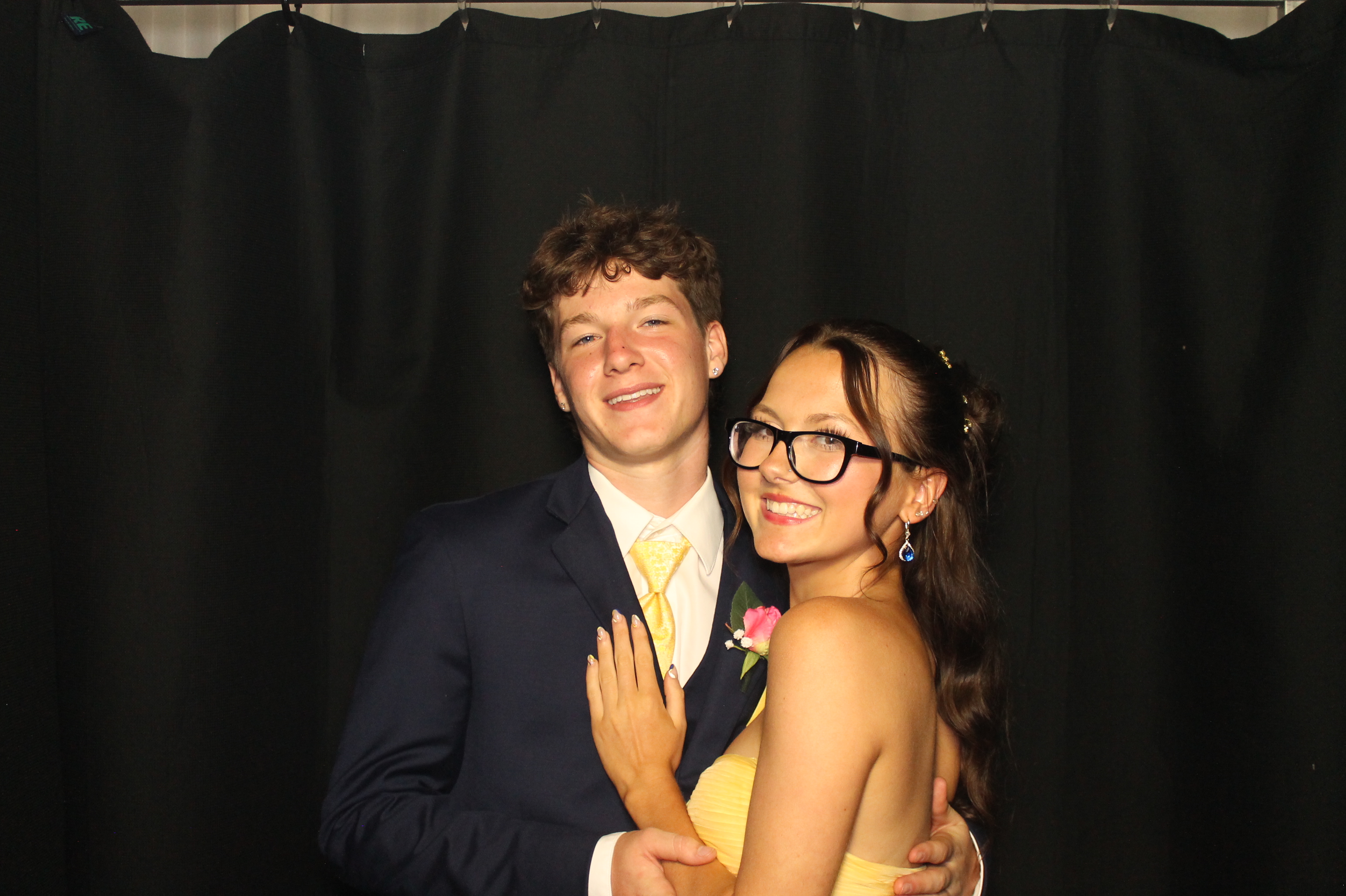 BCHS Prom | View more photos from the event at gallery.photoboothcincy.com/u/PhotoBoothCincy/BCHS-Prom