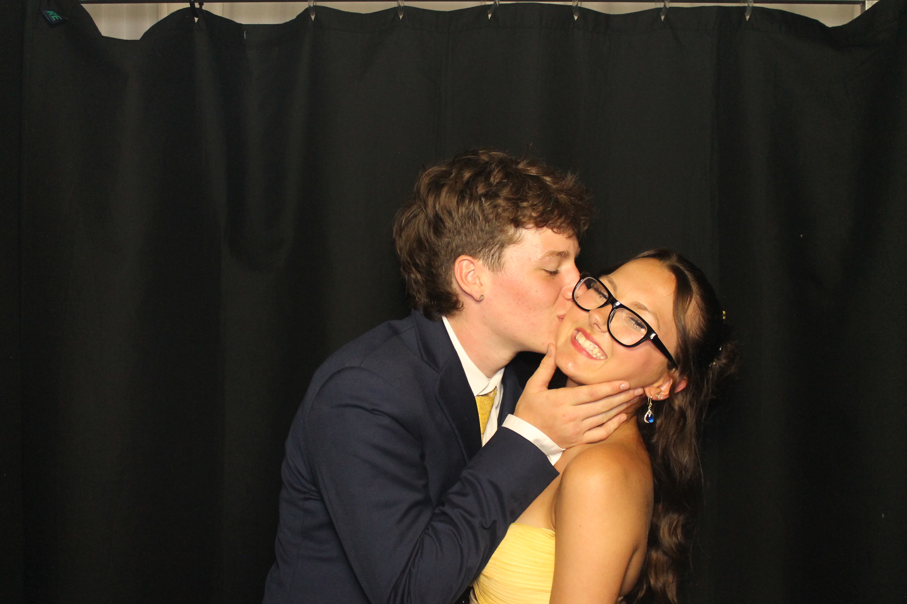 BCHS Prom | View more photos from the event at gallery.photoboothcincy.com/u/PhotoBoothCincy/BCHS-Prom
