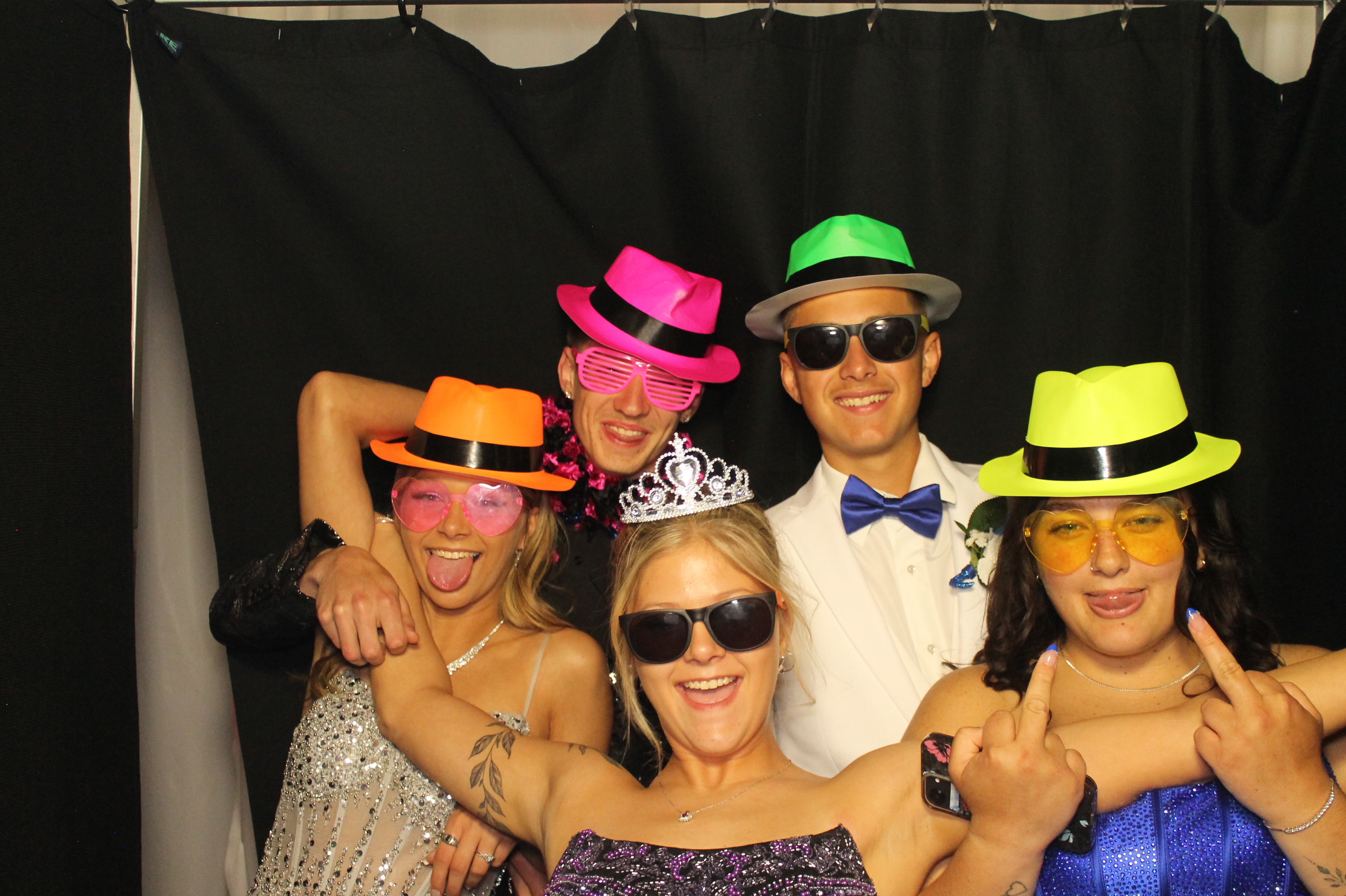BCHS Prom | View more photos from the event at gallery.photoboothcincy.com/u/PhotoBoothCincy/BCHS-Prom