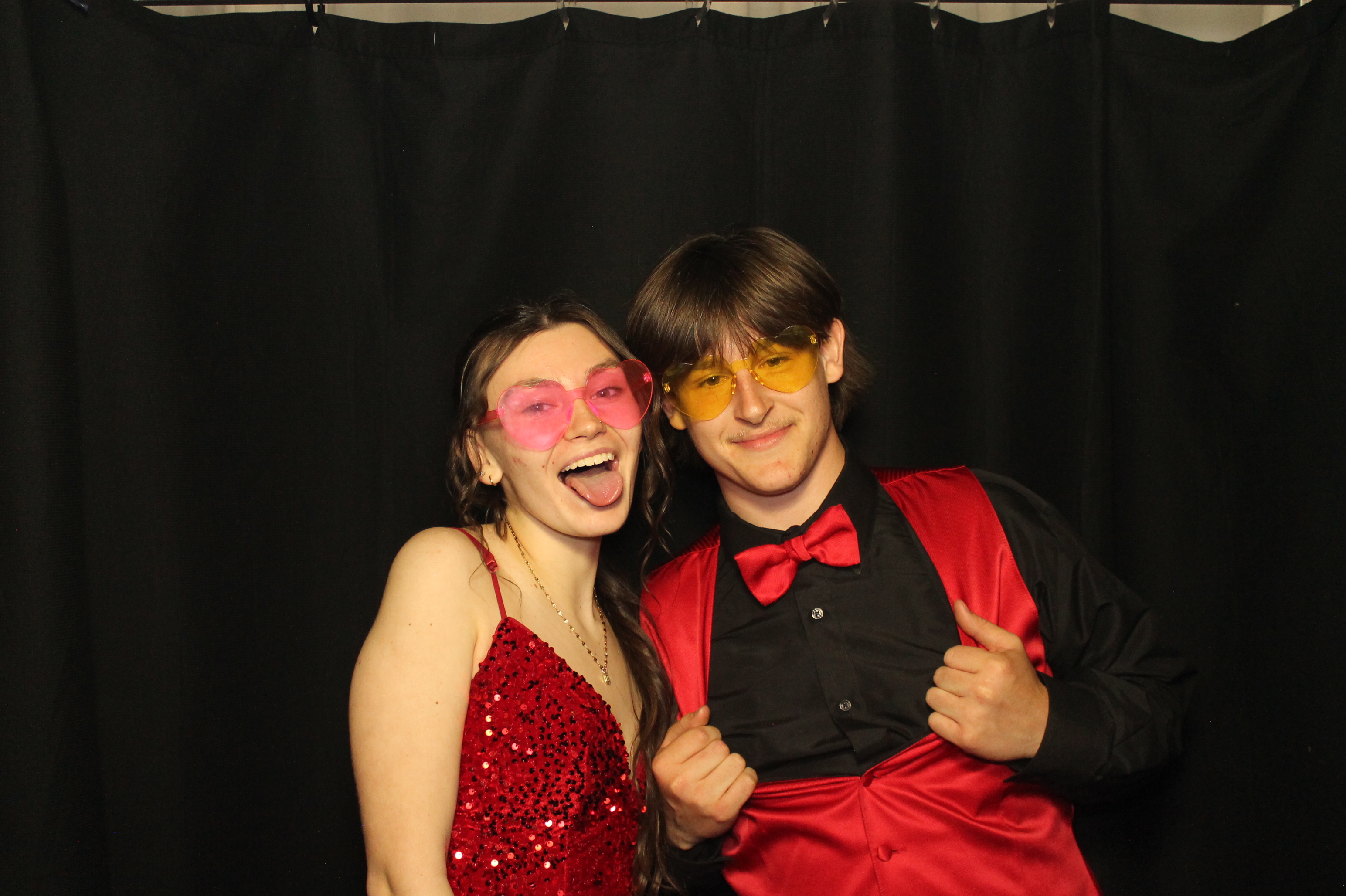 BCHS Prom | View more photos from the event at gallery.photoboothcincy.com/u/PhotoBoothCincy/BCHS-Prom