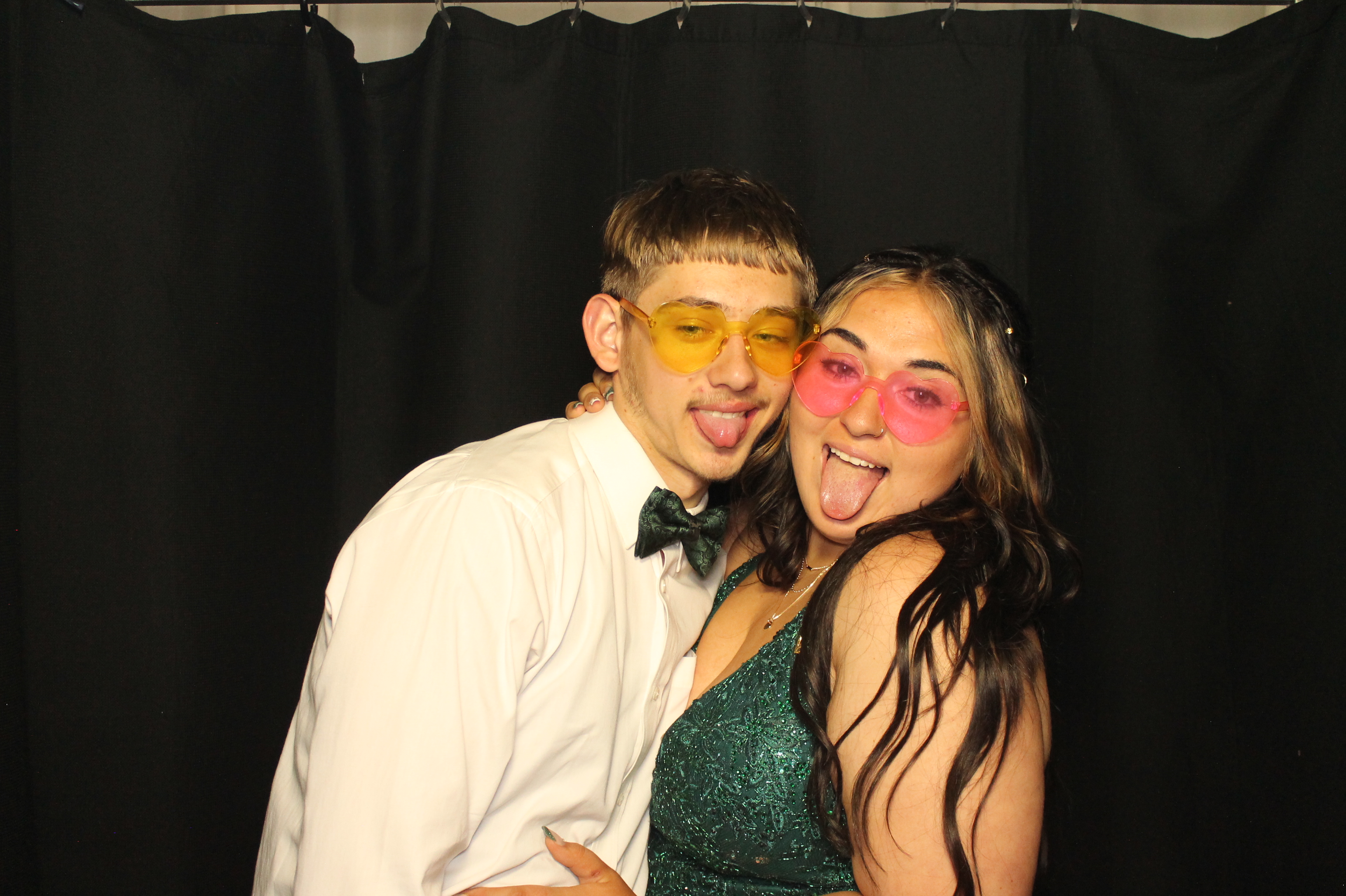 BCHS Prom | View more photos from the event at gallery.photoboothcincy.com/u/PhotoBoothCincy/BCHS-Prom