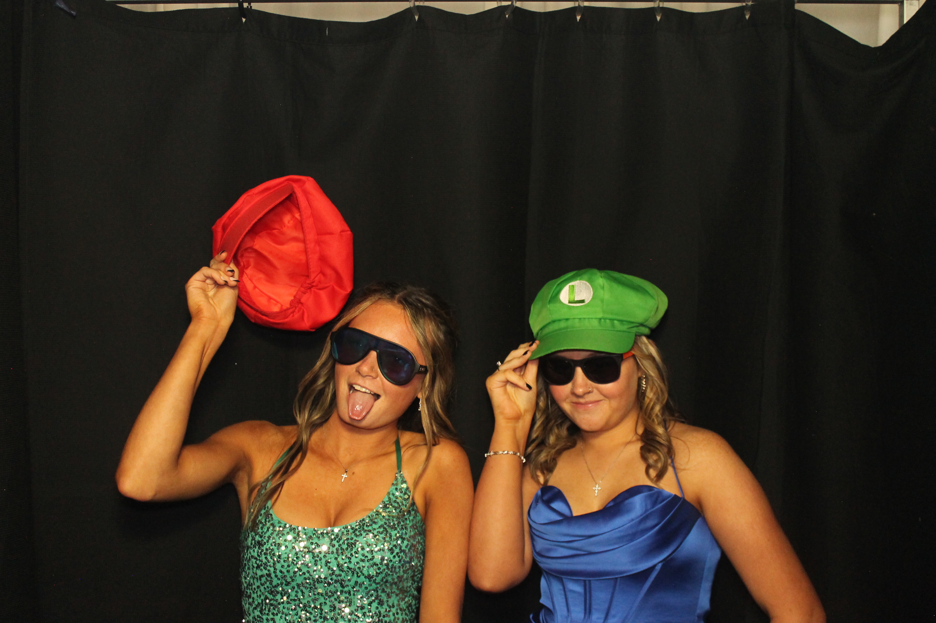 BCHS Prom | View more photos from the event at gallery.photoboothcincy.com/u/PhotoBoothCincy/BCHS-Prom